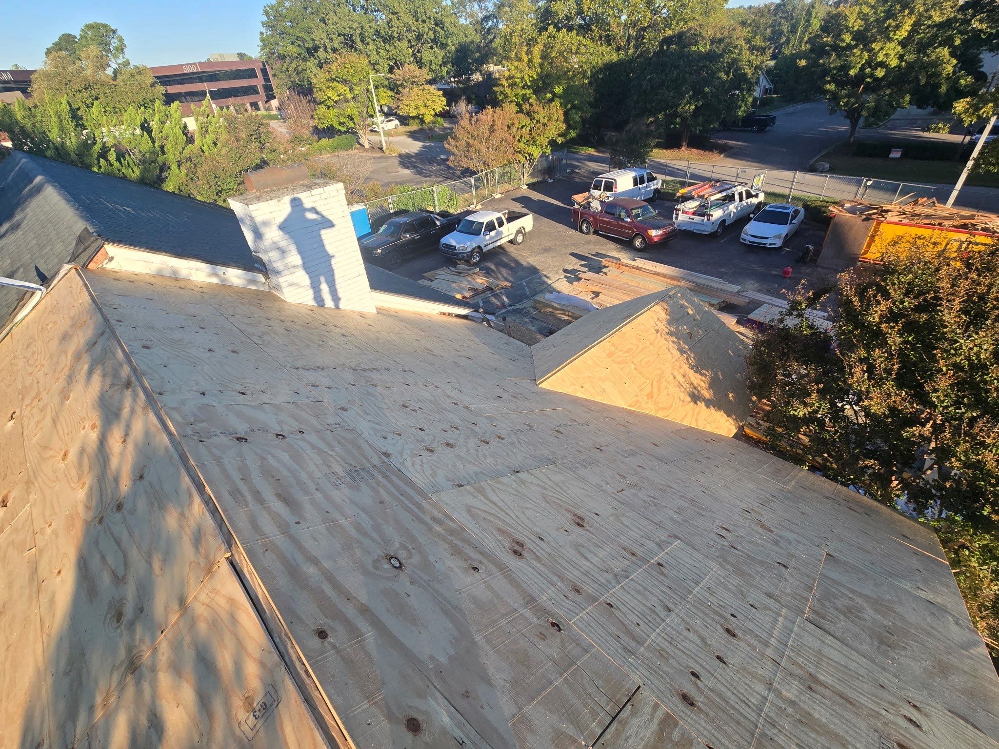 Architectural Asphalt Shingle Roof Replacement and Decking at Memphis Commercial Building by Revival Roofing Services
