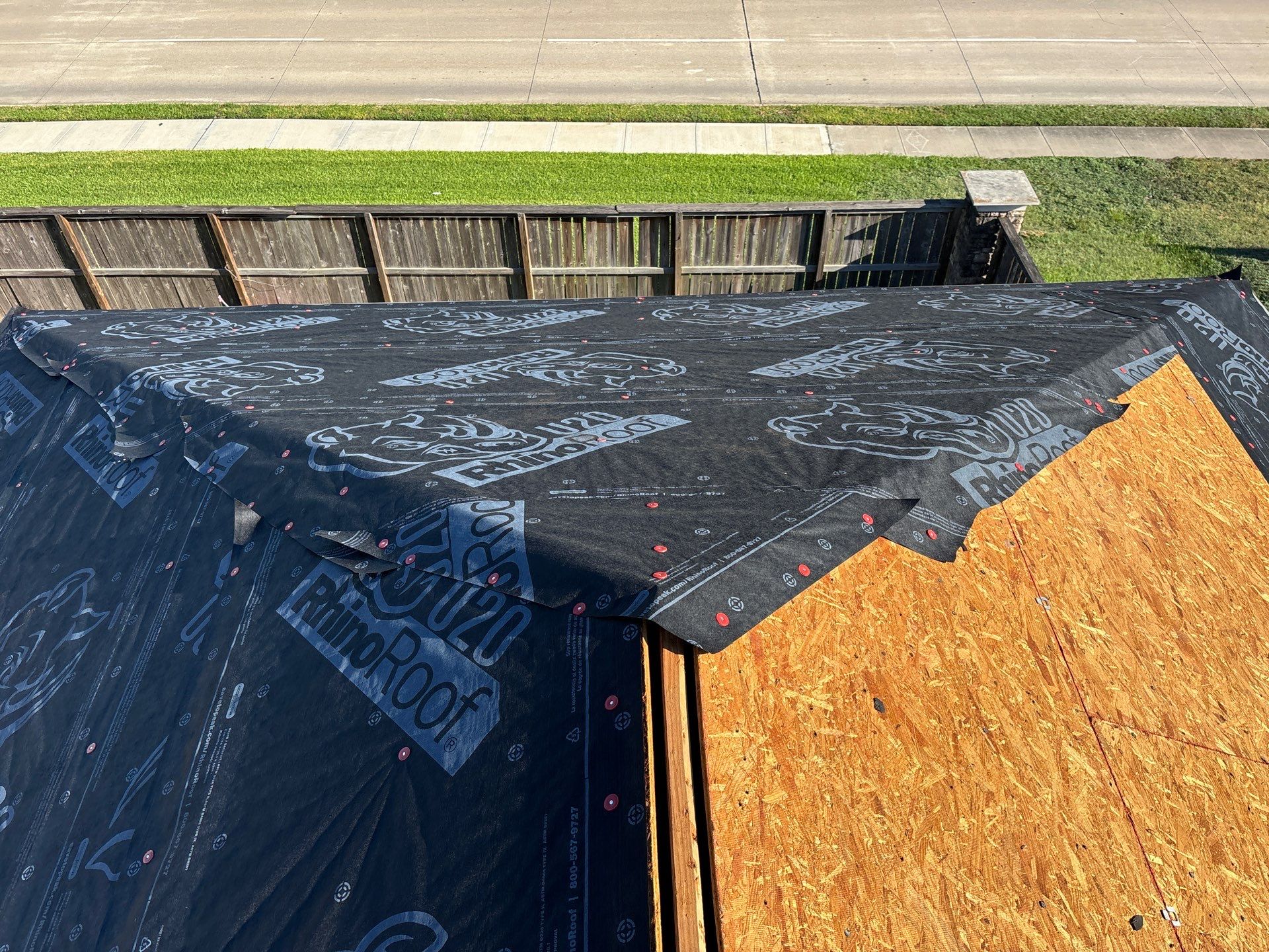 Residential Roofing Installation using Owen's Corning Duration (Lifetime) Shingles by Roof Repair Company