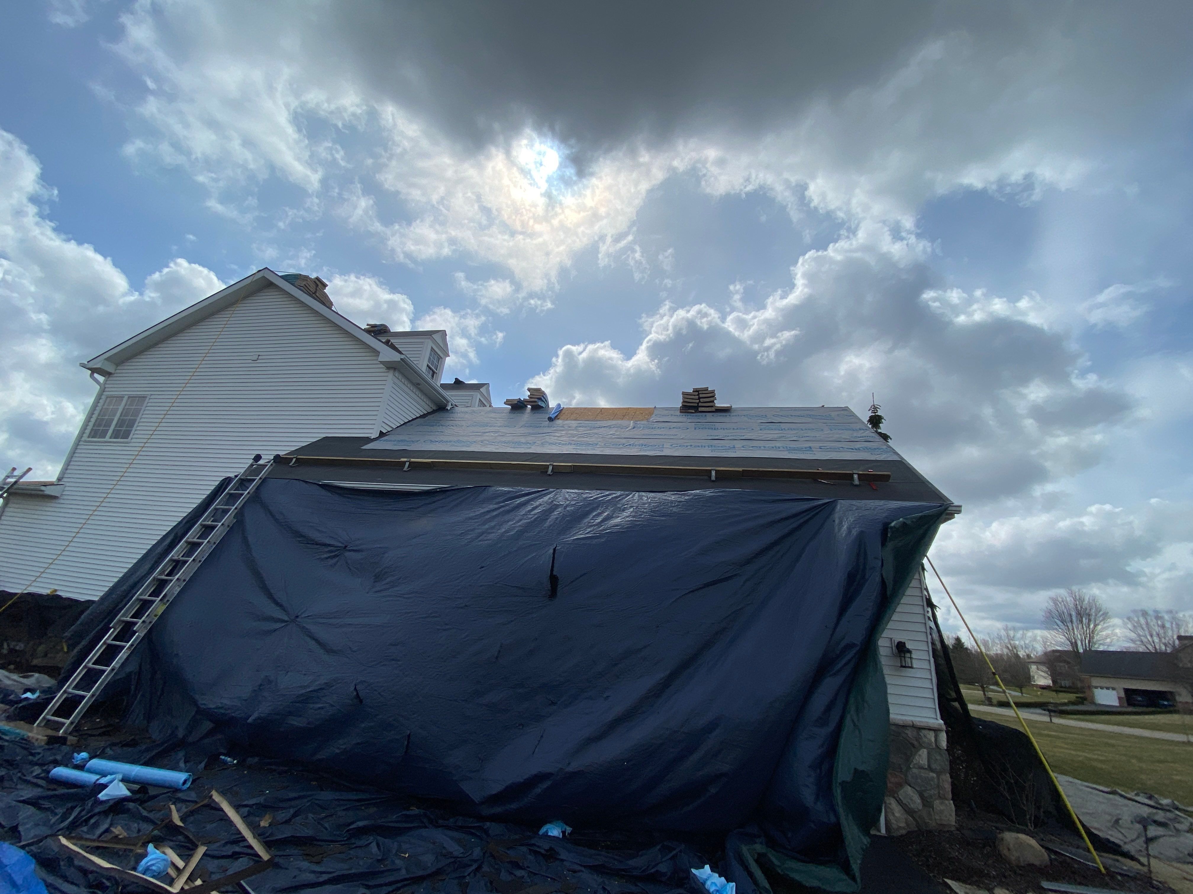 Roof Replacement using CertainTeed Landmark by 180 Contractors