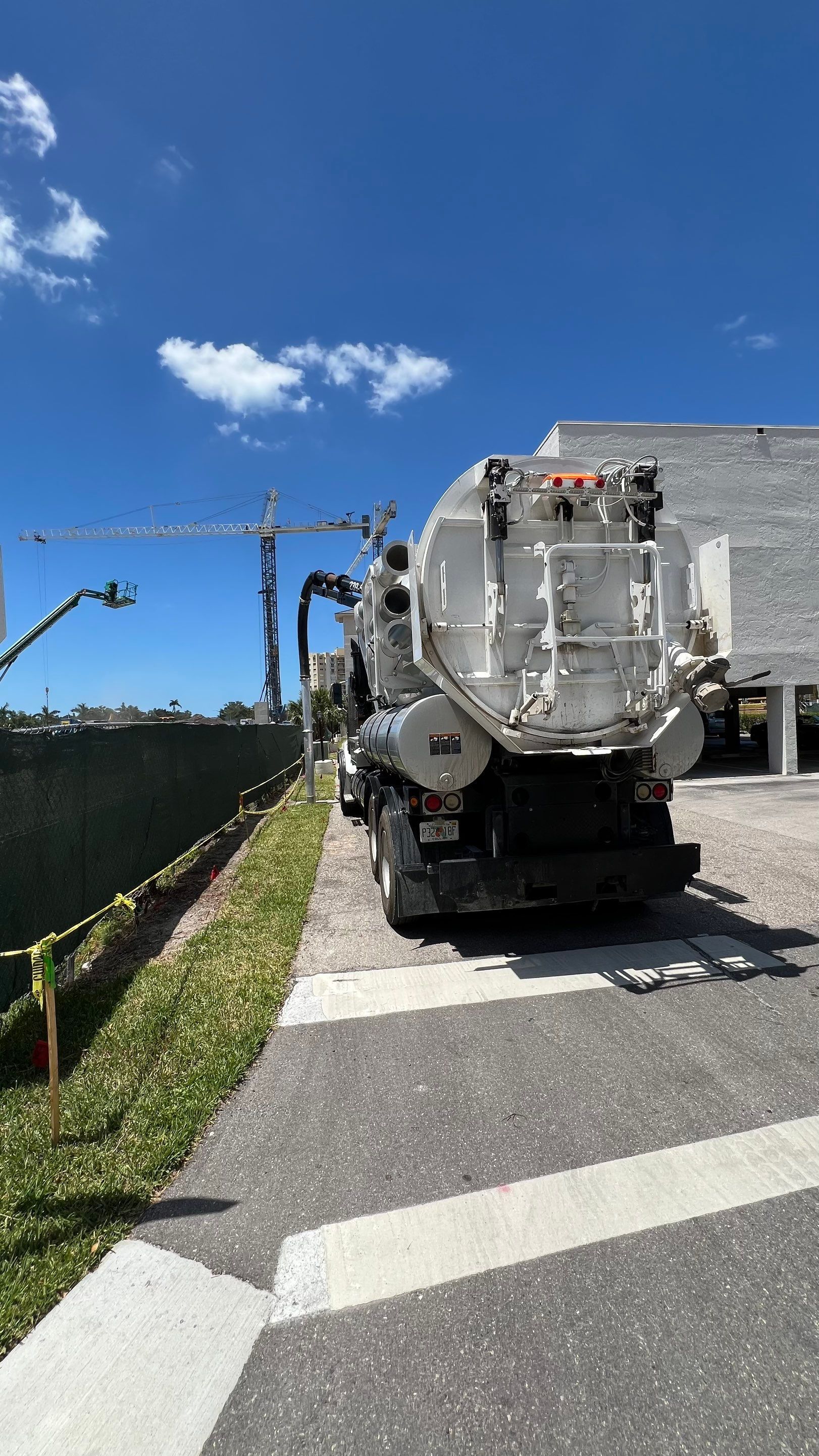 Naples Condo Catch Basin Cleaning by APS Power & Water