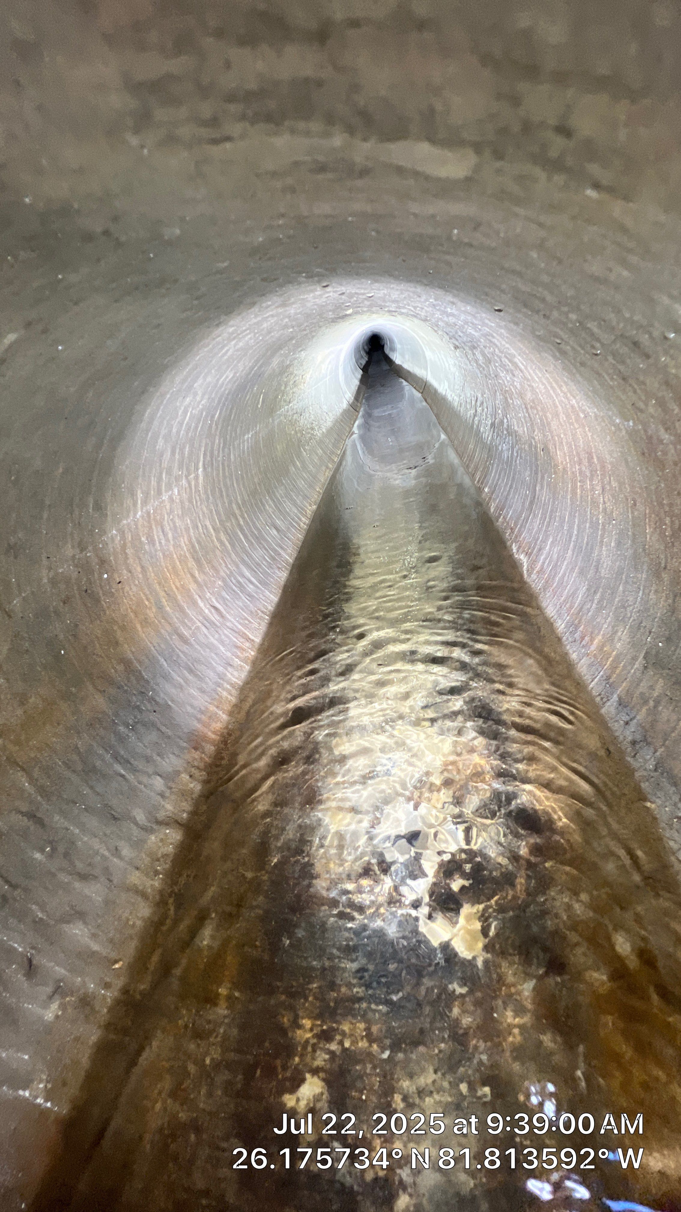 Naples Condo Complex Stormwater System Maintenance and Hurricane Cleanup by APS Power & Water
