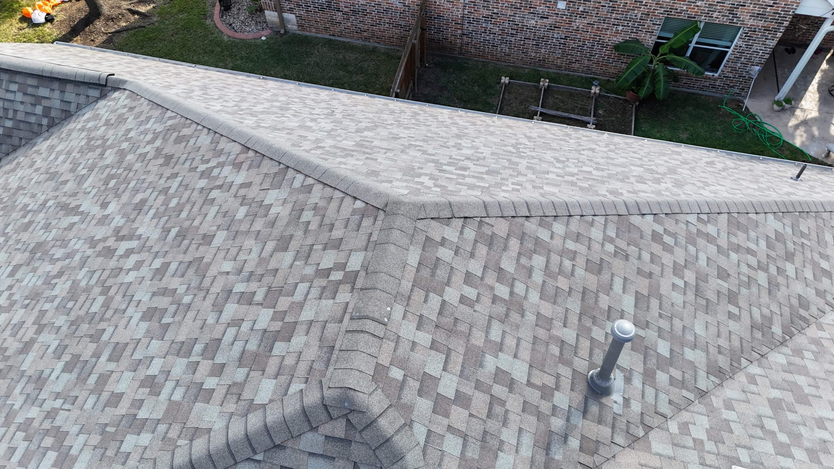 Driftwood - Owens Corning TruDefinition Duration by RoofsOnly.com