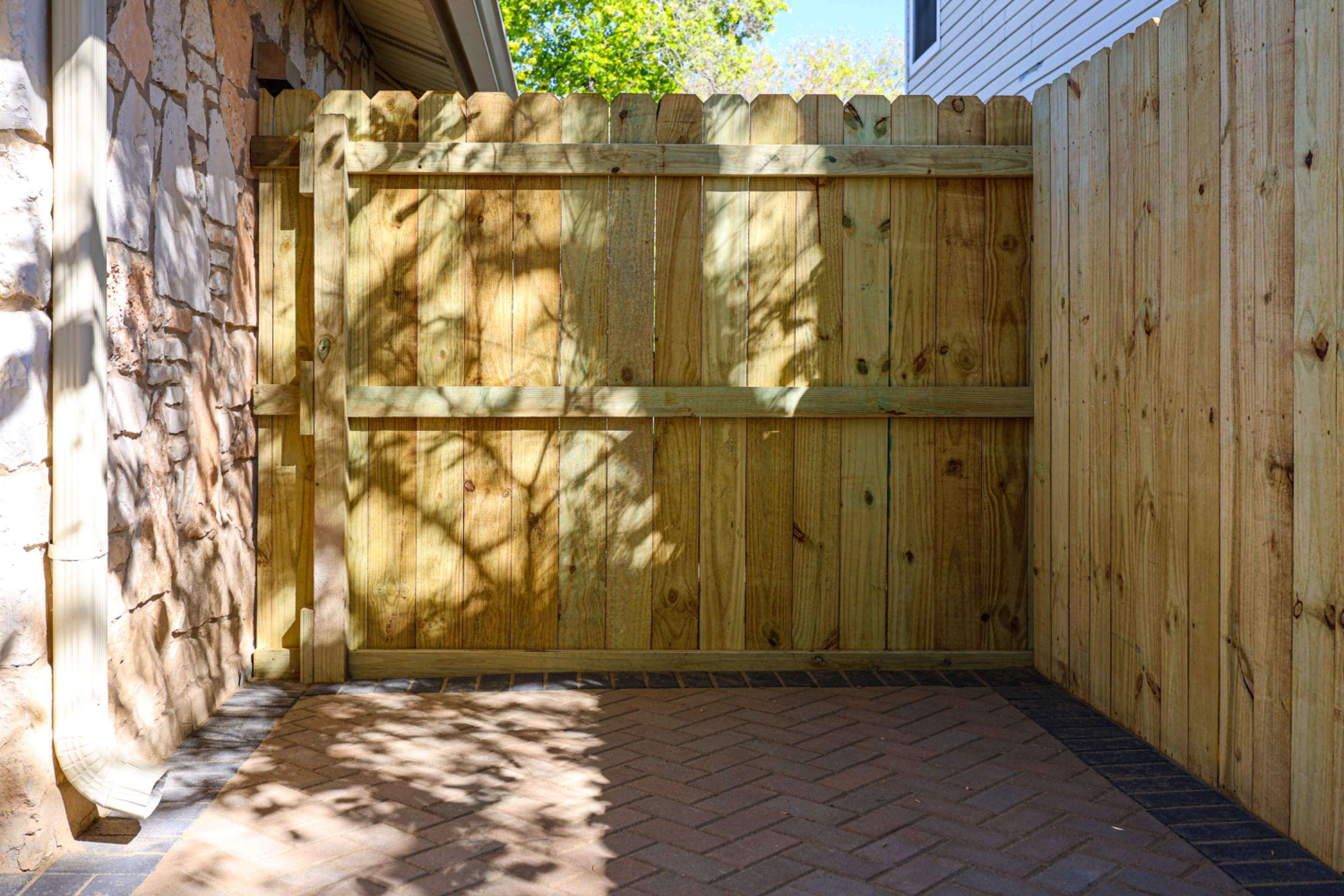 Eden, San Antonio, Tx. by Hole In One Lawns, LLC