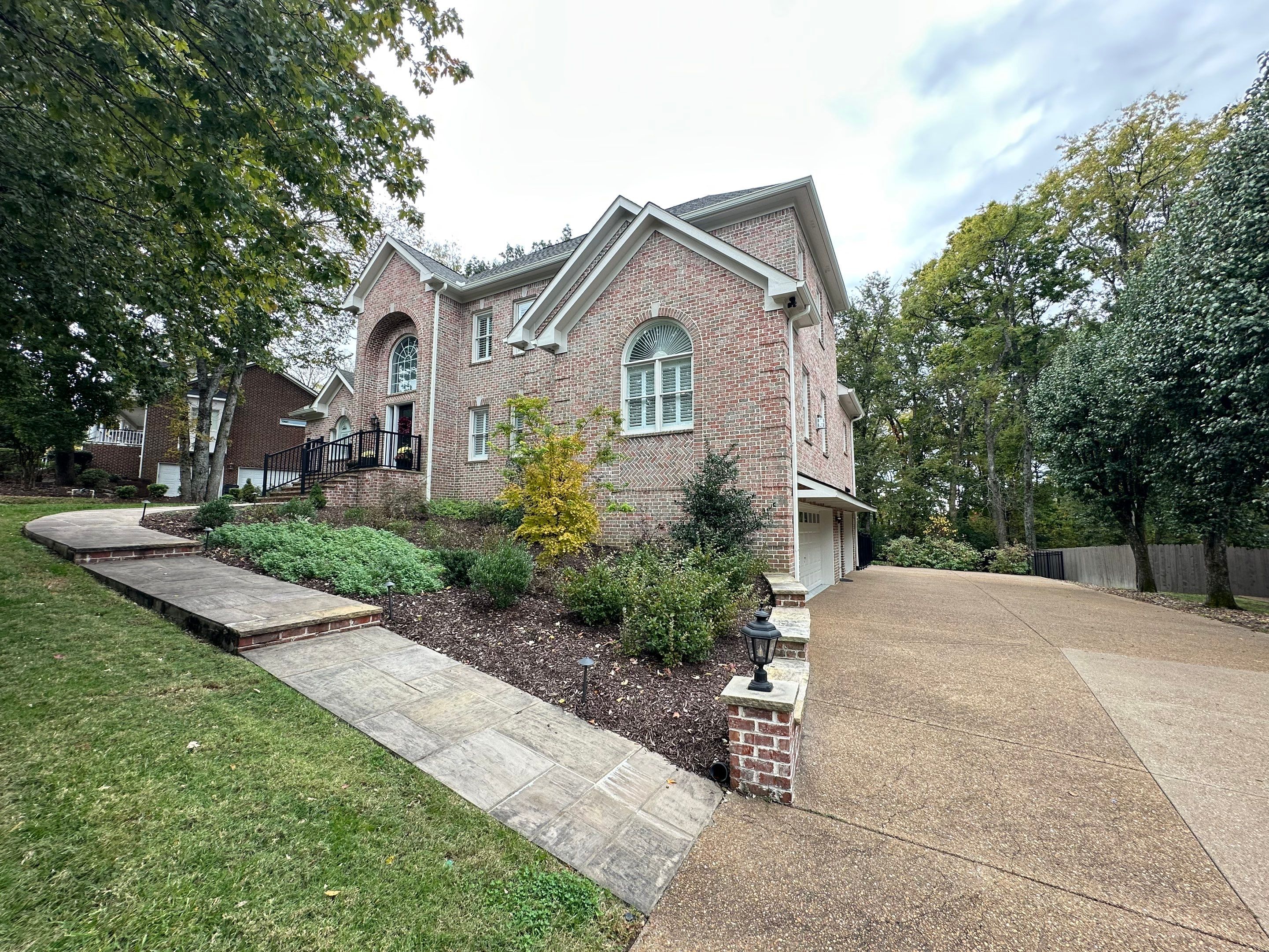 Exterior Painting in Brentwood by Music City Improvements