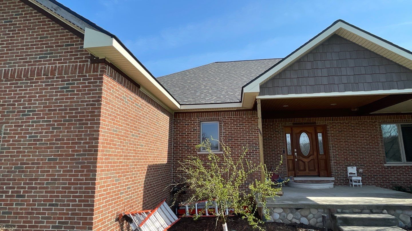 Siding Replacement using CertainTeed Landmark by 180 Contractors