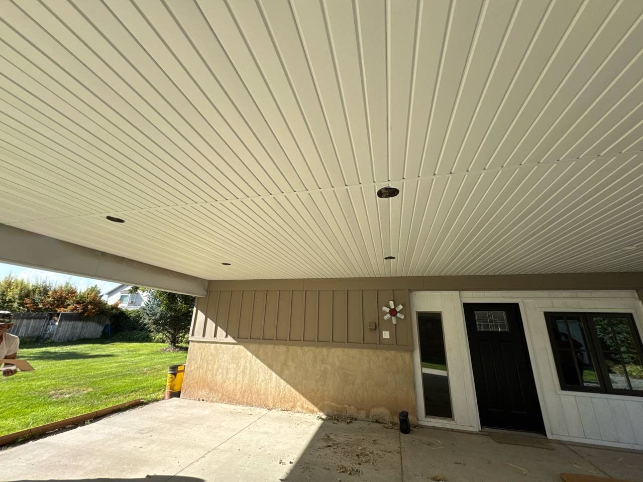 Pleasant Grove | Aluminum Soffit Modernization | Crisp White by Ideal Siding Utah