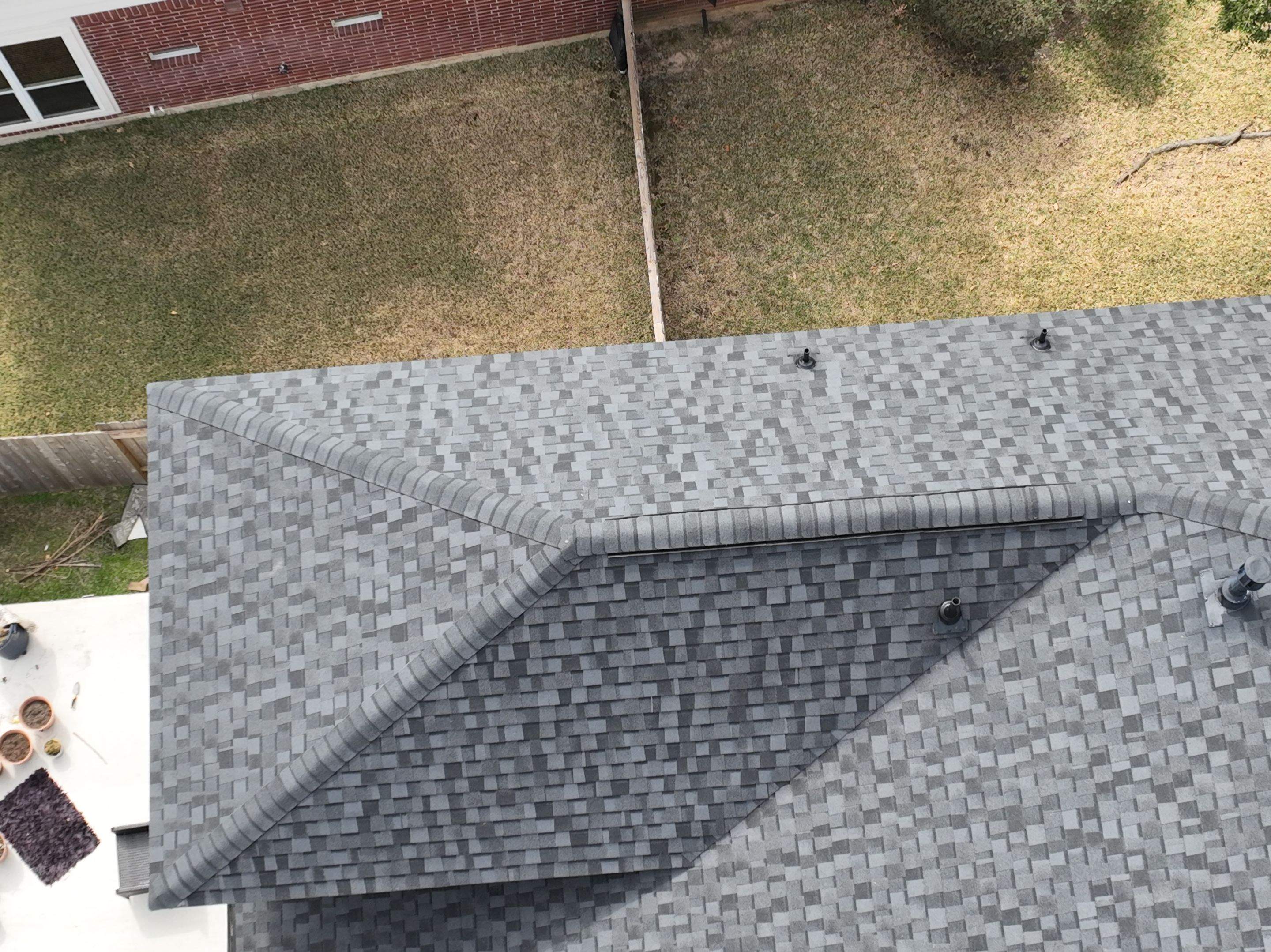 SureStart PLUS 4-STAR Warranty Fully covers materials, labor, tear-off and disposal expenses in years 1-50. by Roof Concepts Construction