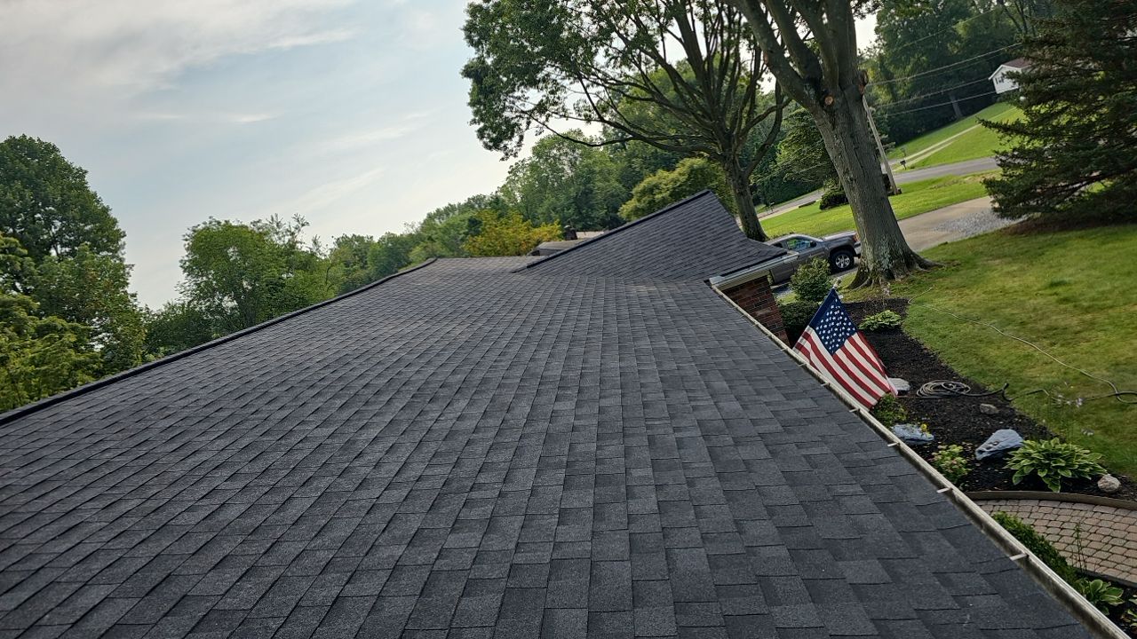 OWENS CORNING COLOR: Onyx Black by Eagle Eye Roofing