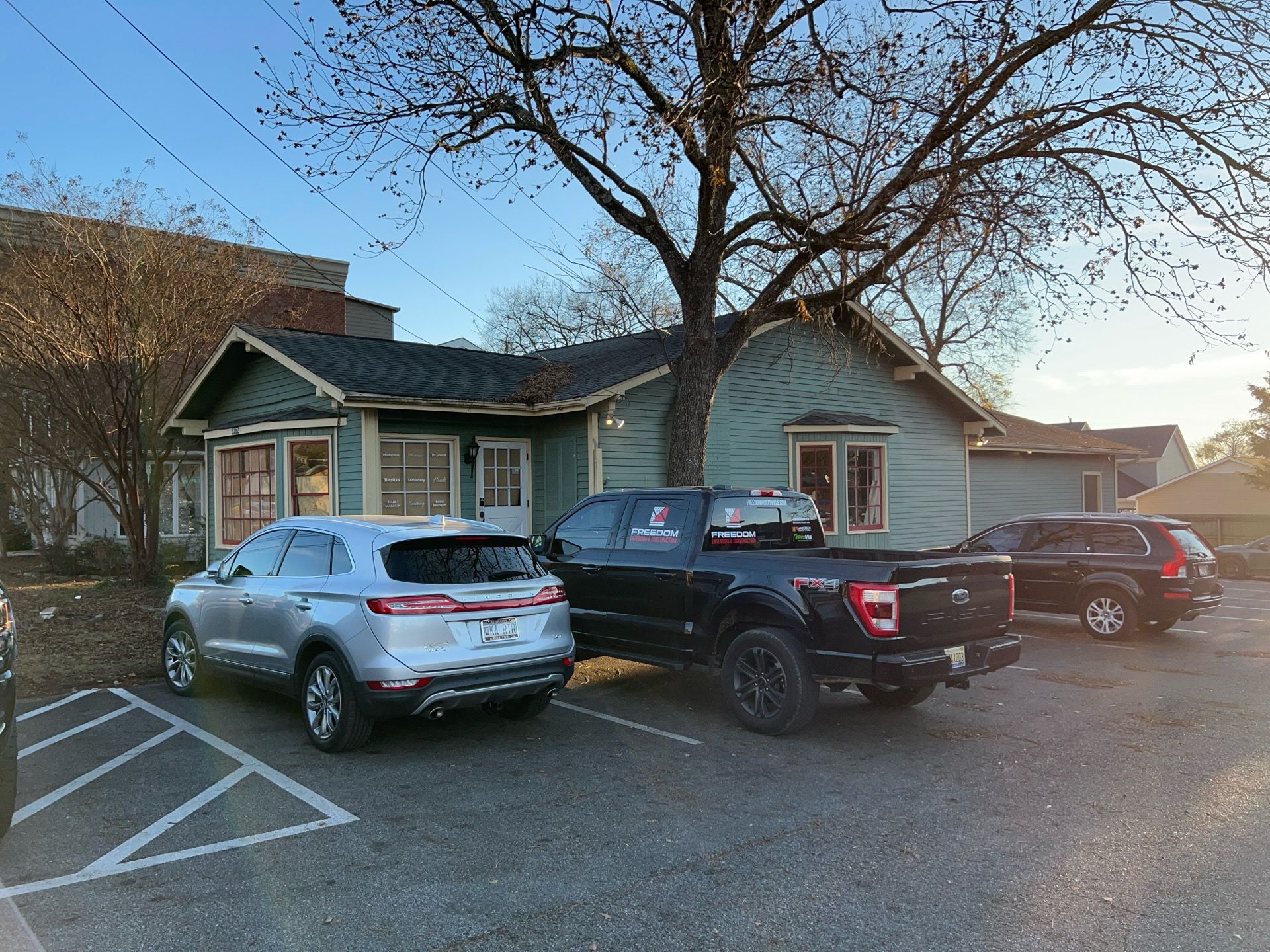 Whitesburg Showroom by Freedom Exteriors