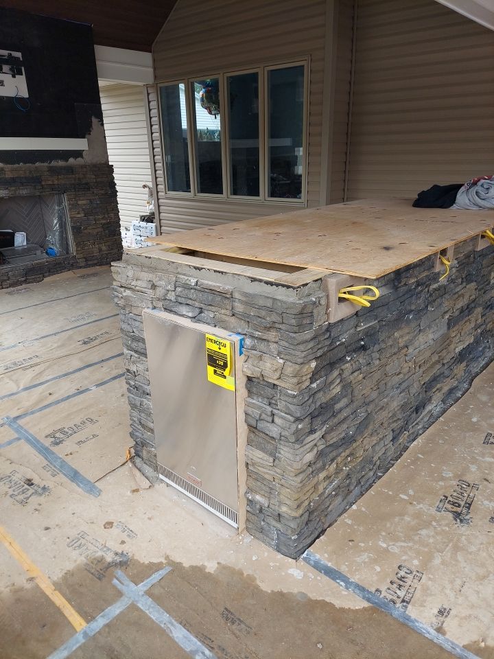 Outdoor Living Addition by Ivy Lea Construction
