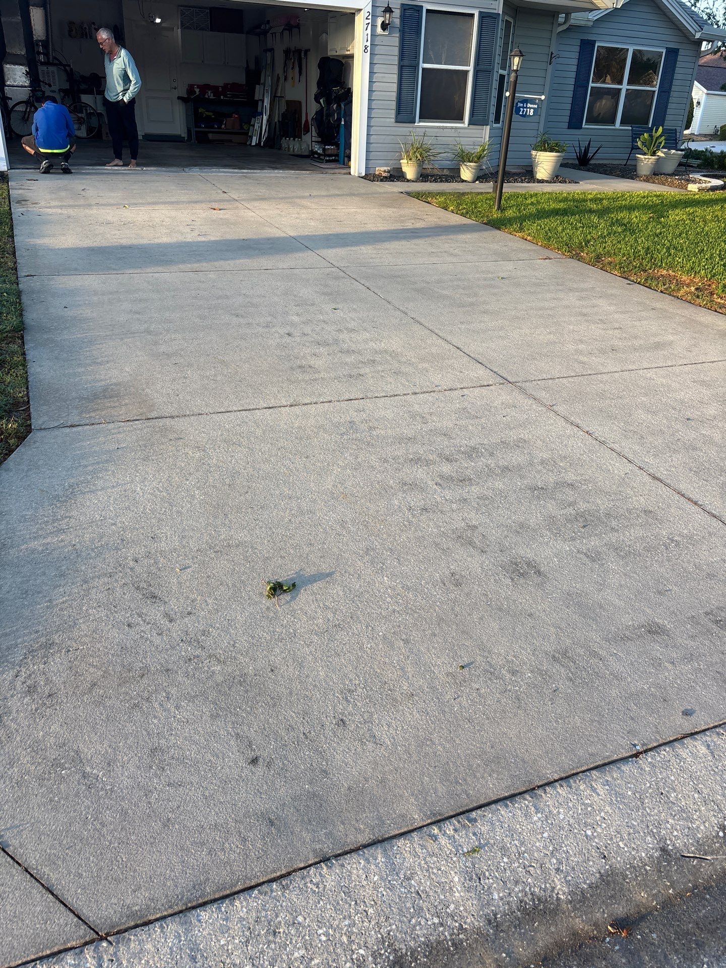 Driveway Tidal Wave with Cool Breeze Border and Sidewalk by Innovative Concrete Coatings 