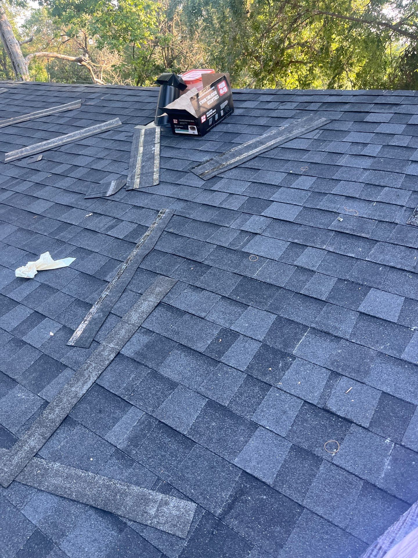 Residential Roofing Installation using Owen's Corning Duration (Lifetime) Shingles by Roof Repair Company