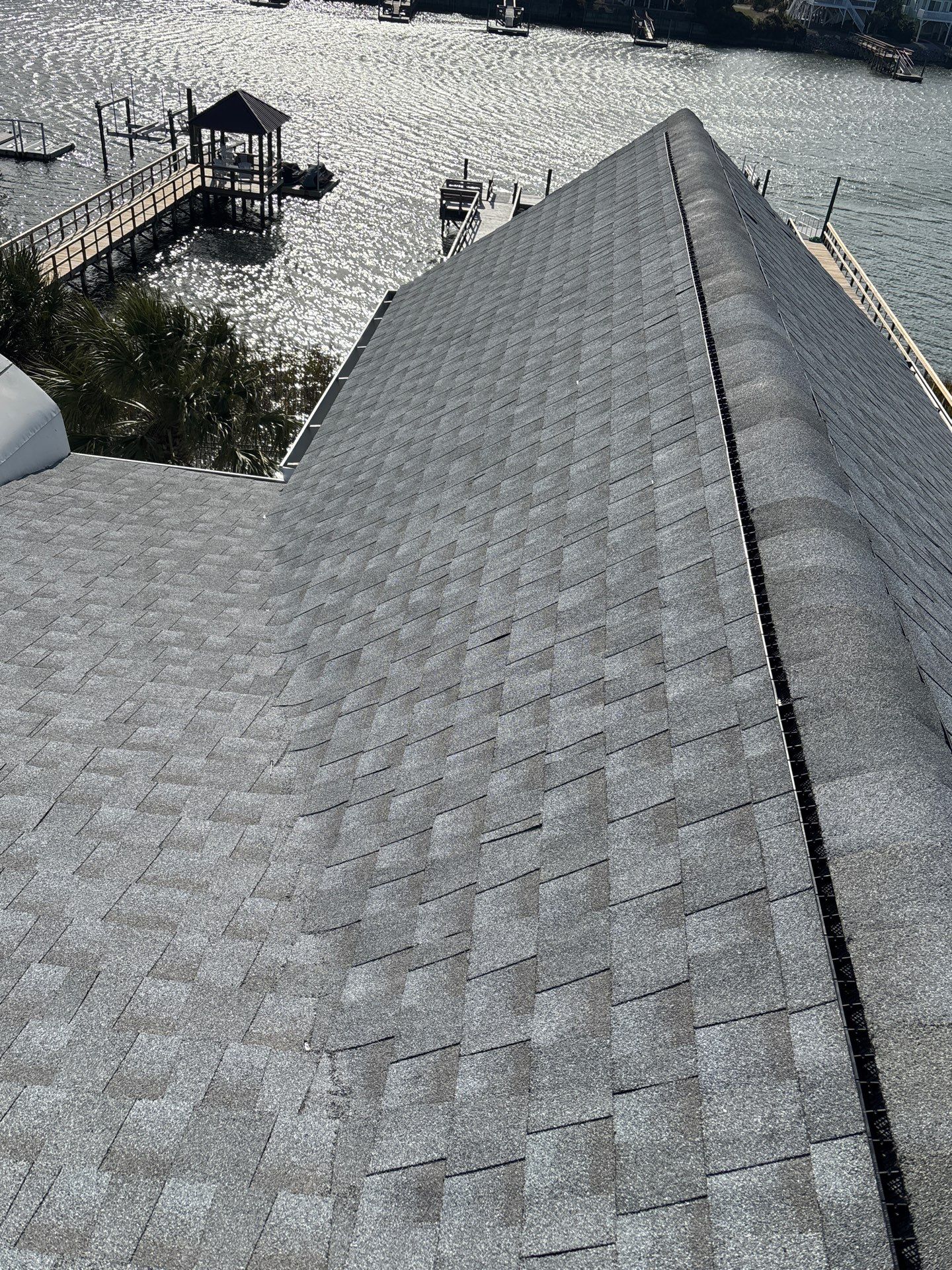 GAF HDZ - Fox Hollow Gray by Linta Roofing