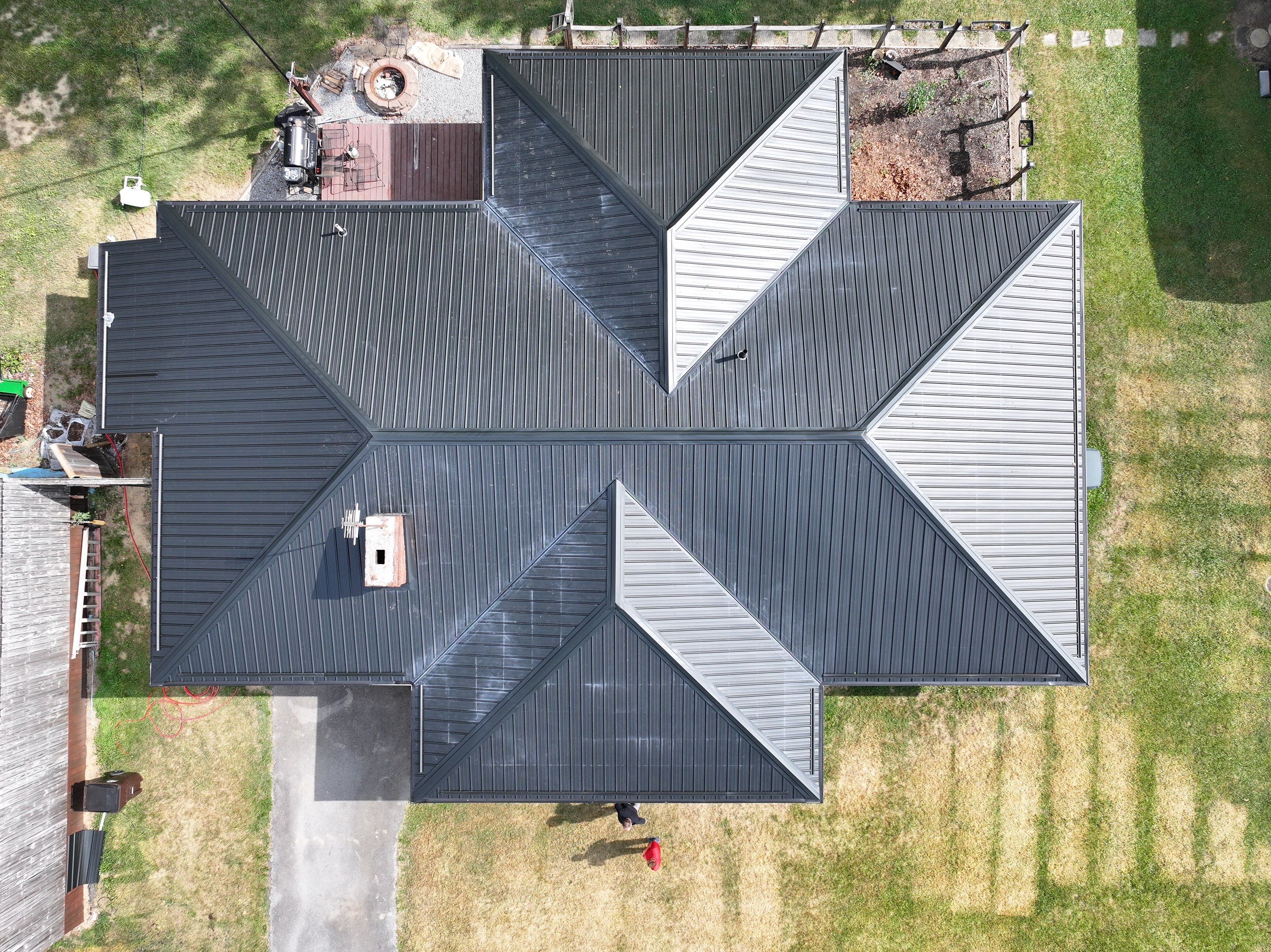 Perry Residence by Omnia Roofing