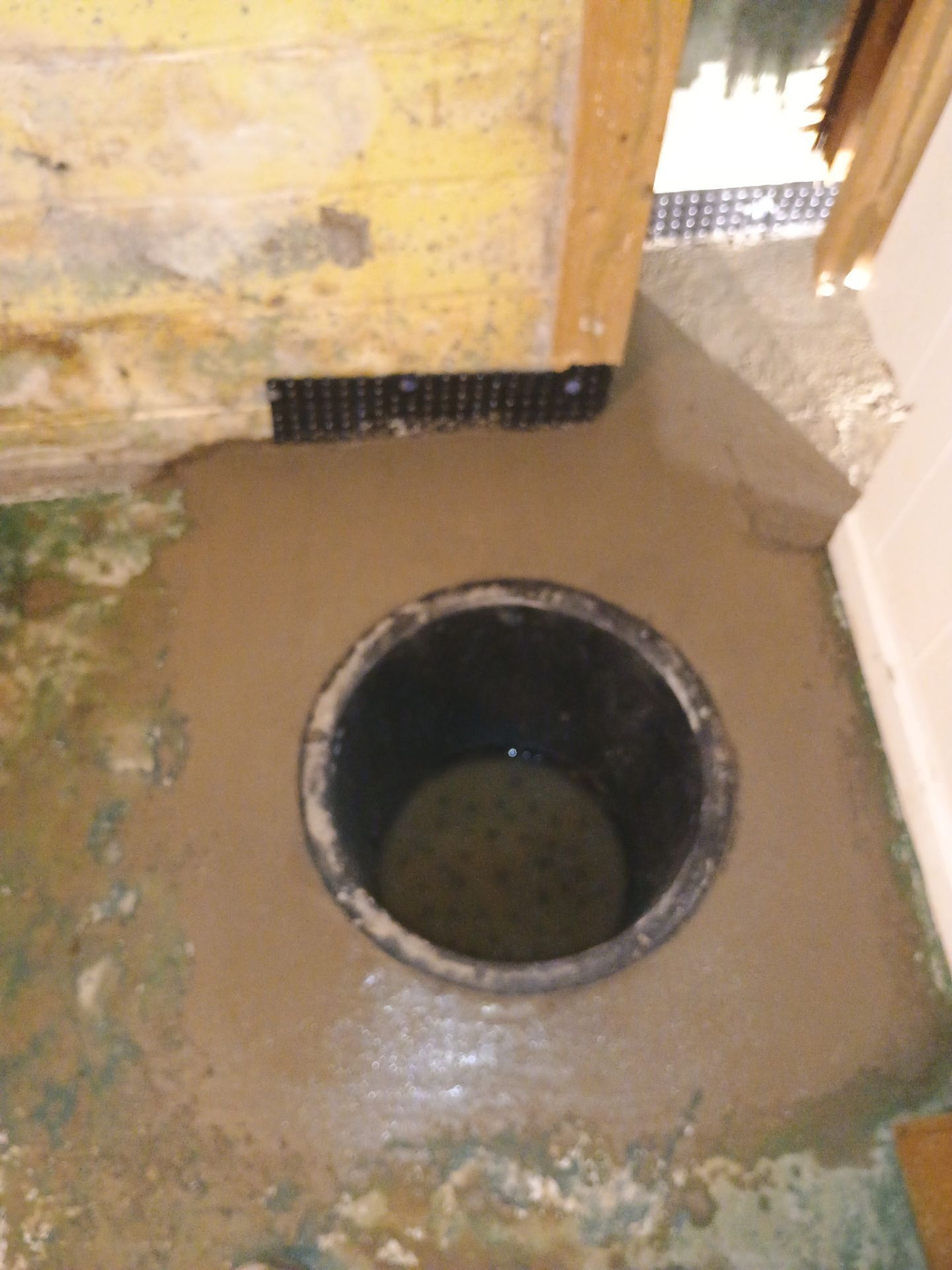 Sump Pump Installation in North Minneapolis by Waterproofing Northeast