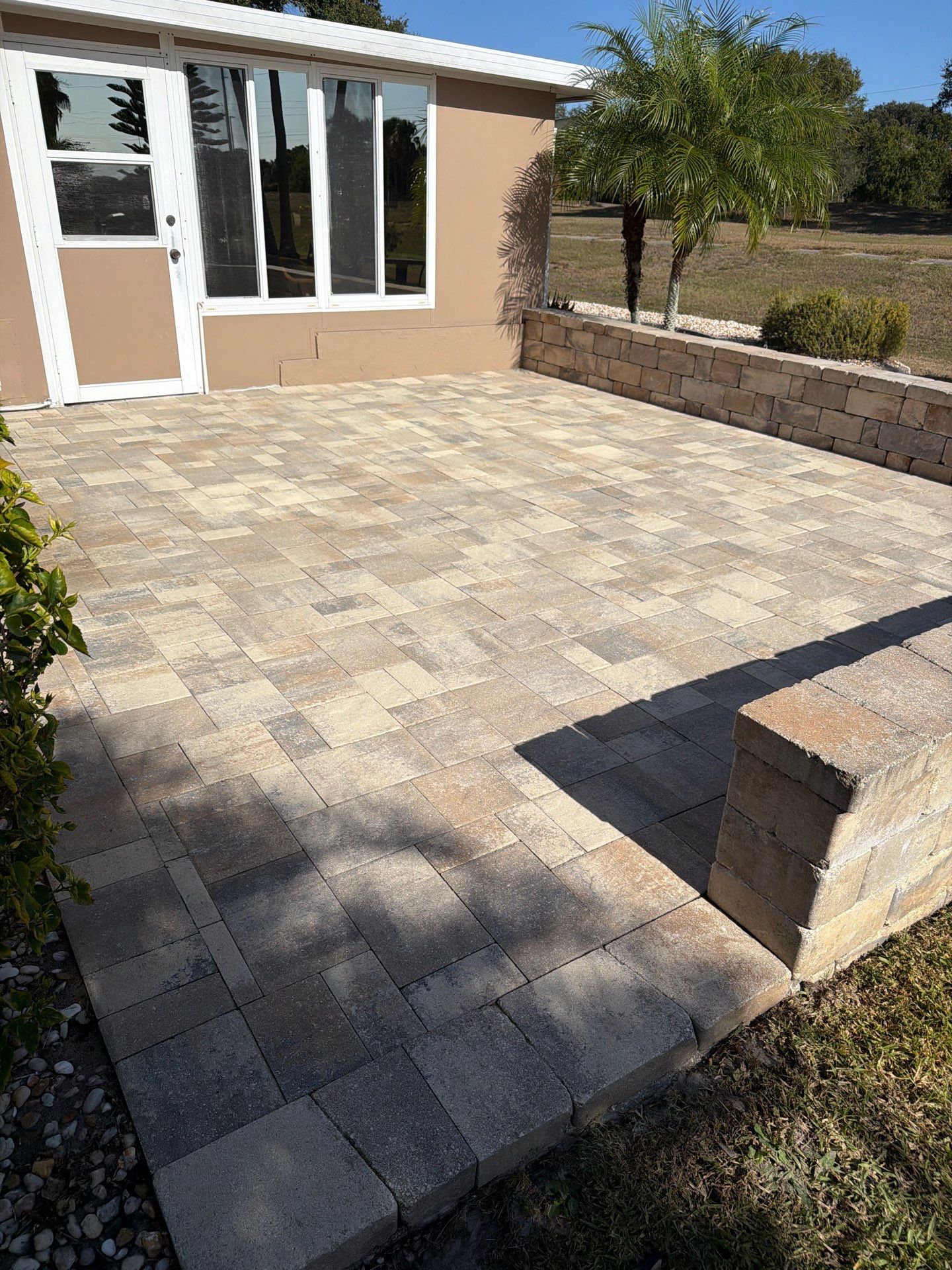 Professional Paver Sealing and Restoration in Sun City Center by Supreme Paver Experts