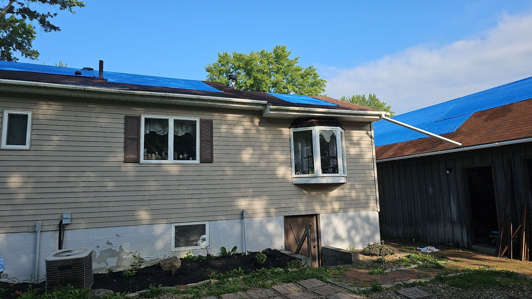 ATLAS PINNACLE: COASTAL GRANITE by Eagle Eye Roofing