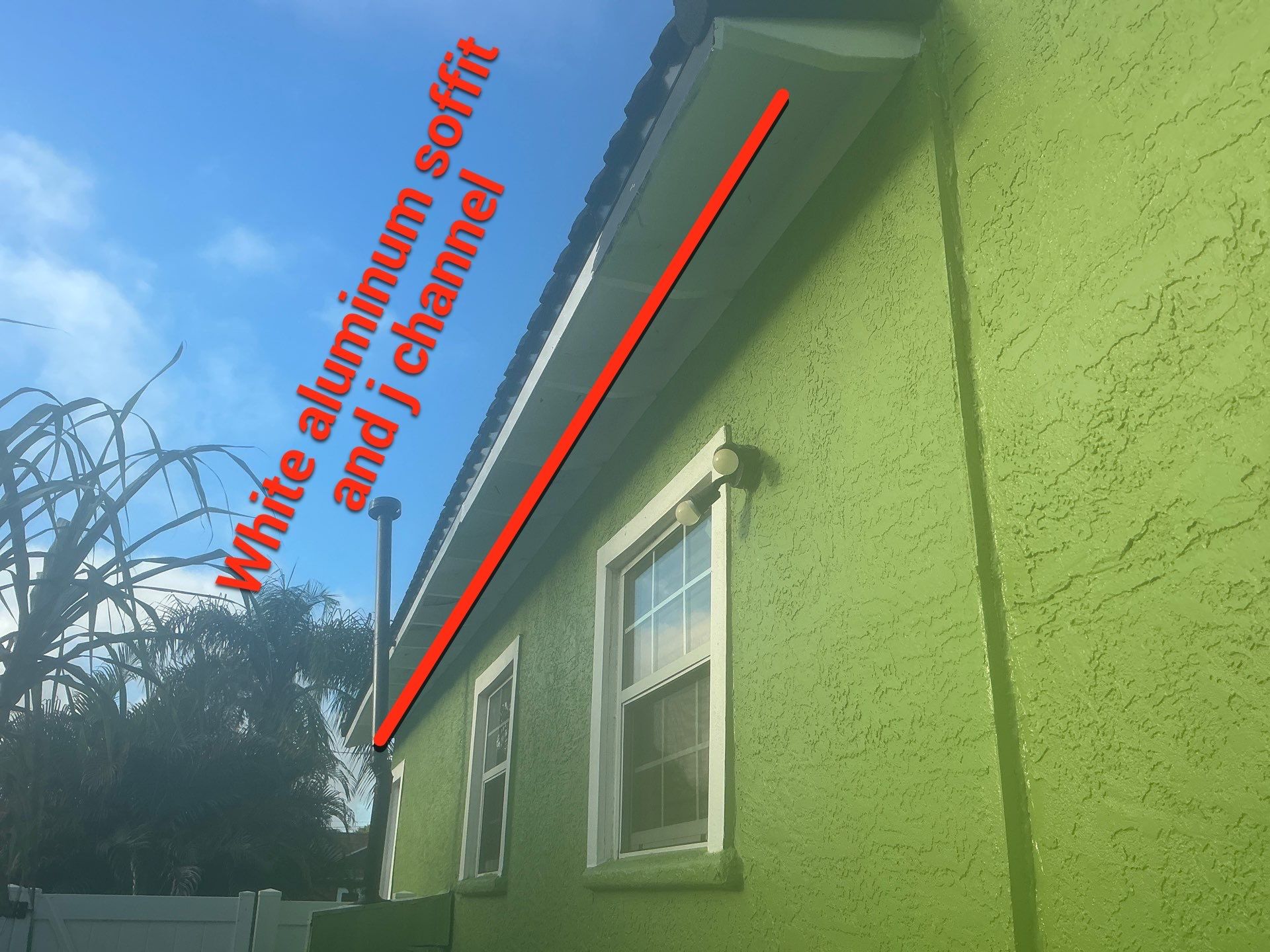 White Aluminum Soffit and Fascia in St.Petersburg FL by Gutter Professors