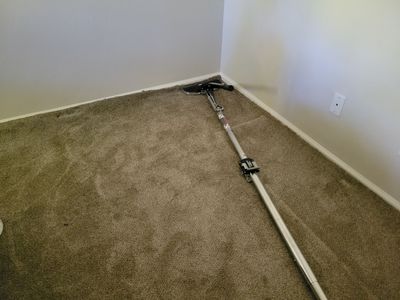 Fair Oaks Carpet Re-stretch & Cleaning
