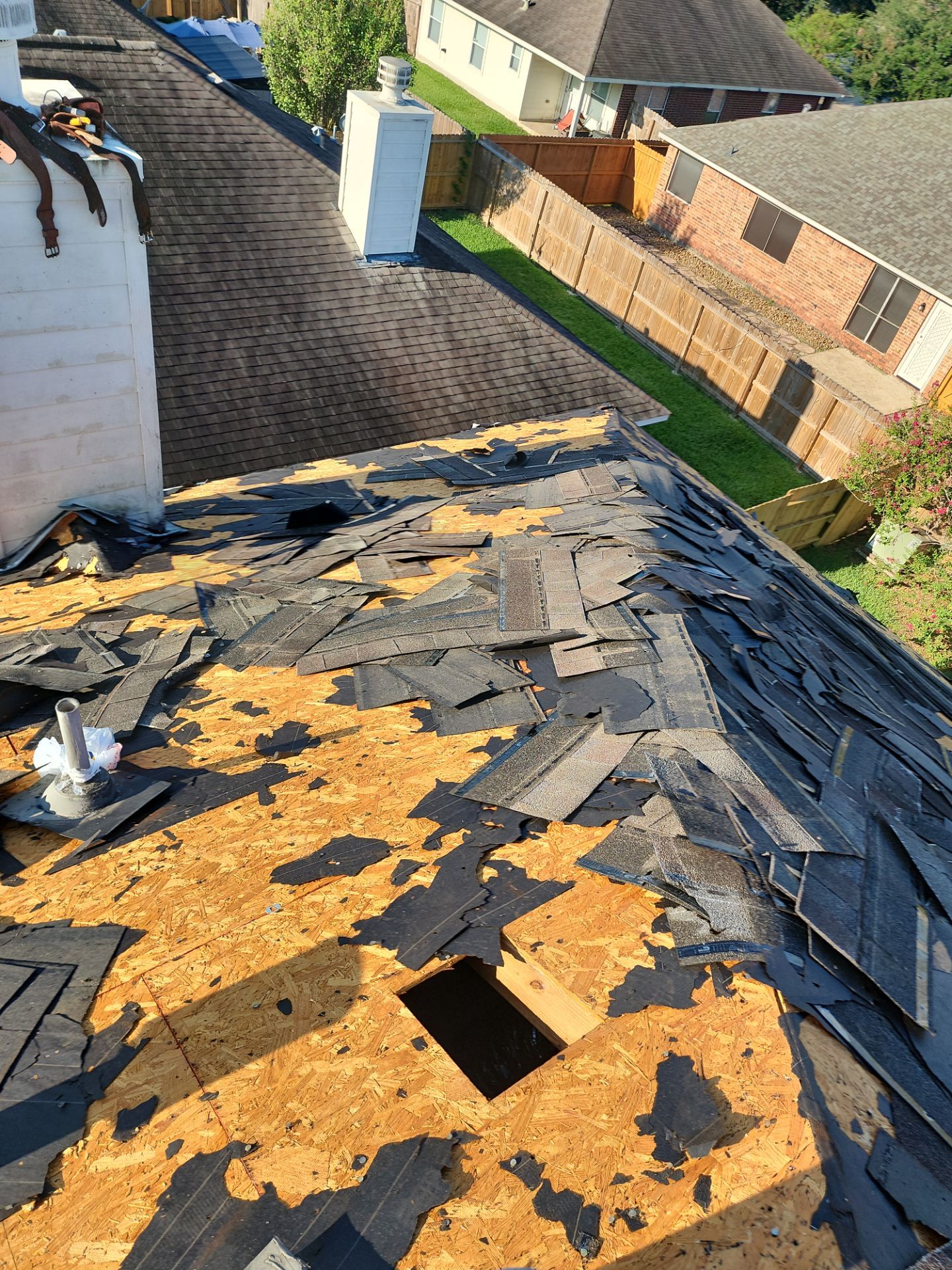 Residential Roofing Installation using Owen's Corning Duration (Lifetime) Shingles by Roof Repair Company