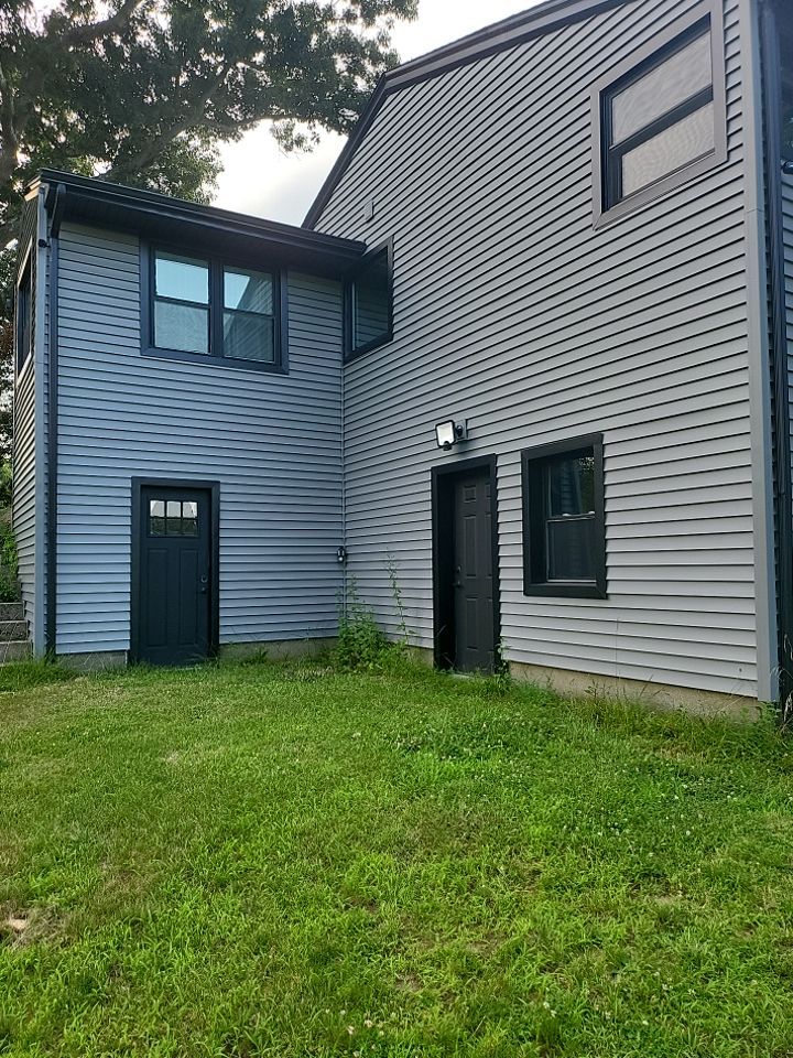 Siding Installation using Certainteed monogram charcoal gray Owens Corning Onyx Black by A Plus Exterior