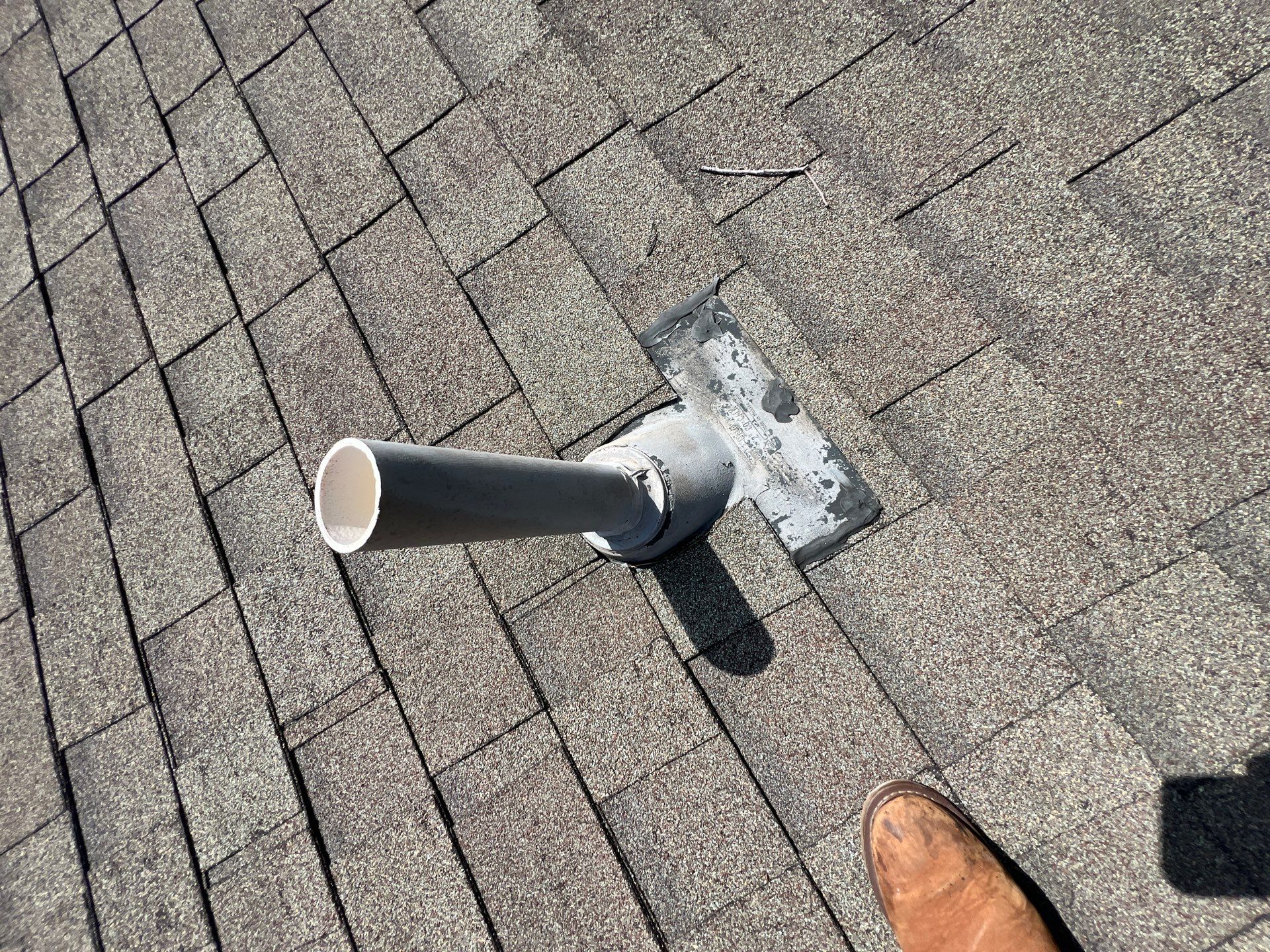 Hail Damage using Owen's Corning Duration (Lifetime) Shingles by Roof Repair Company