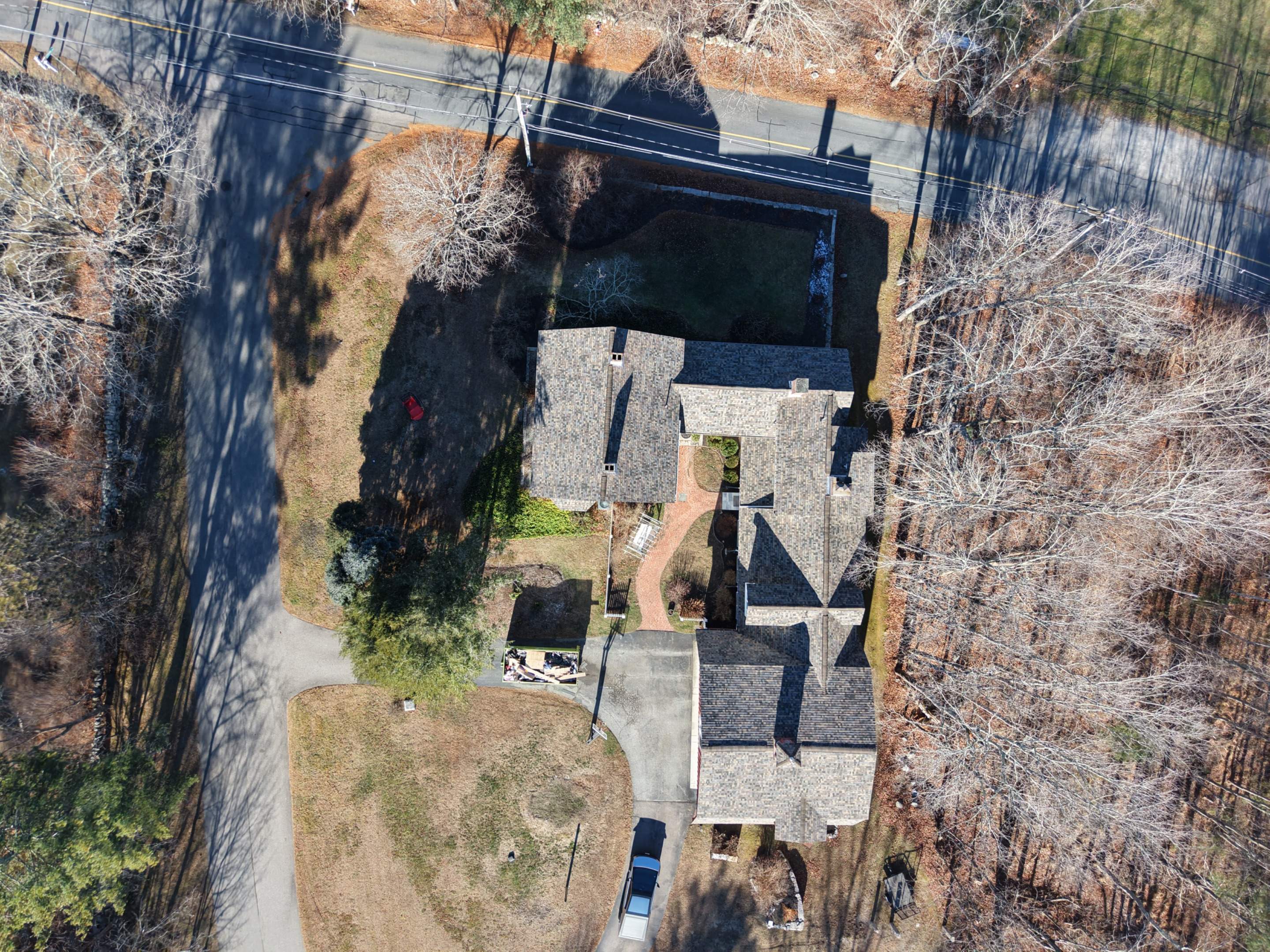 Historic 65-Square Connected Farmhouse Re-Roof in Medfield, MA – Owens Corning Duration Designer, Summer Harvest by JOHNNYS PRO
