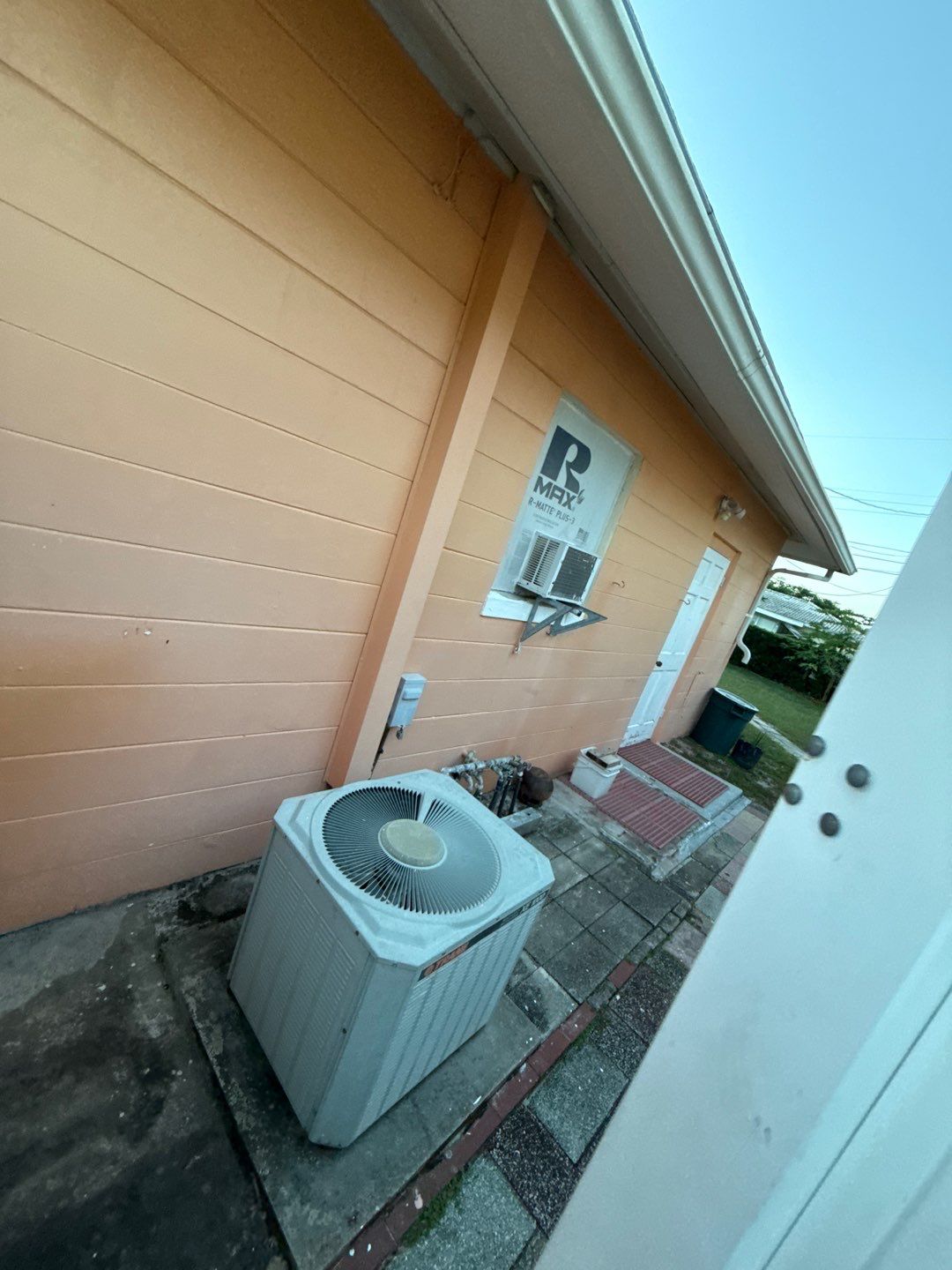 Project in Seminole 33772 by Mitchell Roofing Company LLC 