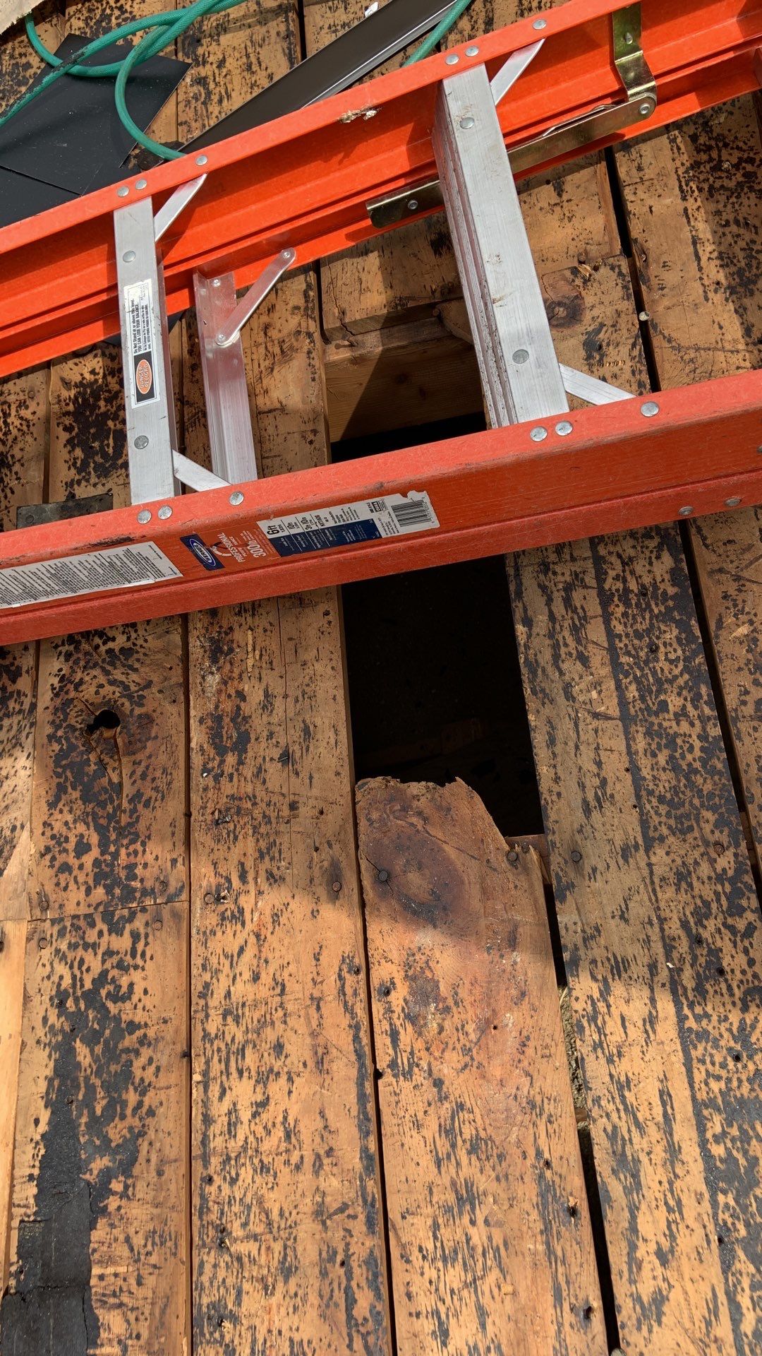 Roof Replacement using CertainTeed Landmark by 180 Contractors