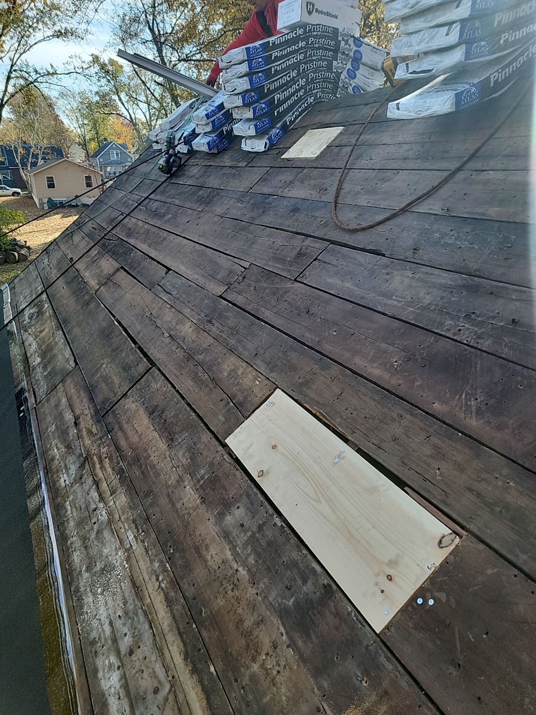 ATLAS PINNACLE COLOR: COASTAL GRANITE DRIP EDGE: WHITE by Eagle Eye Roofing