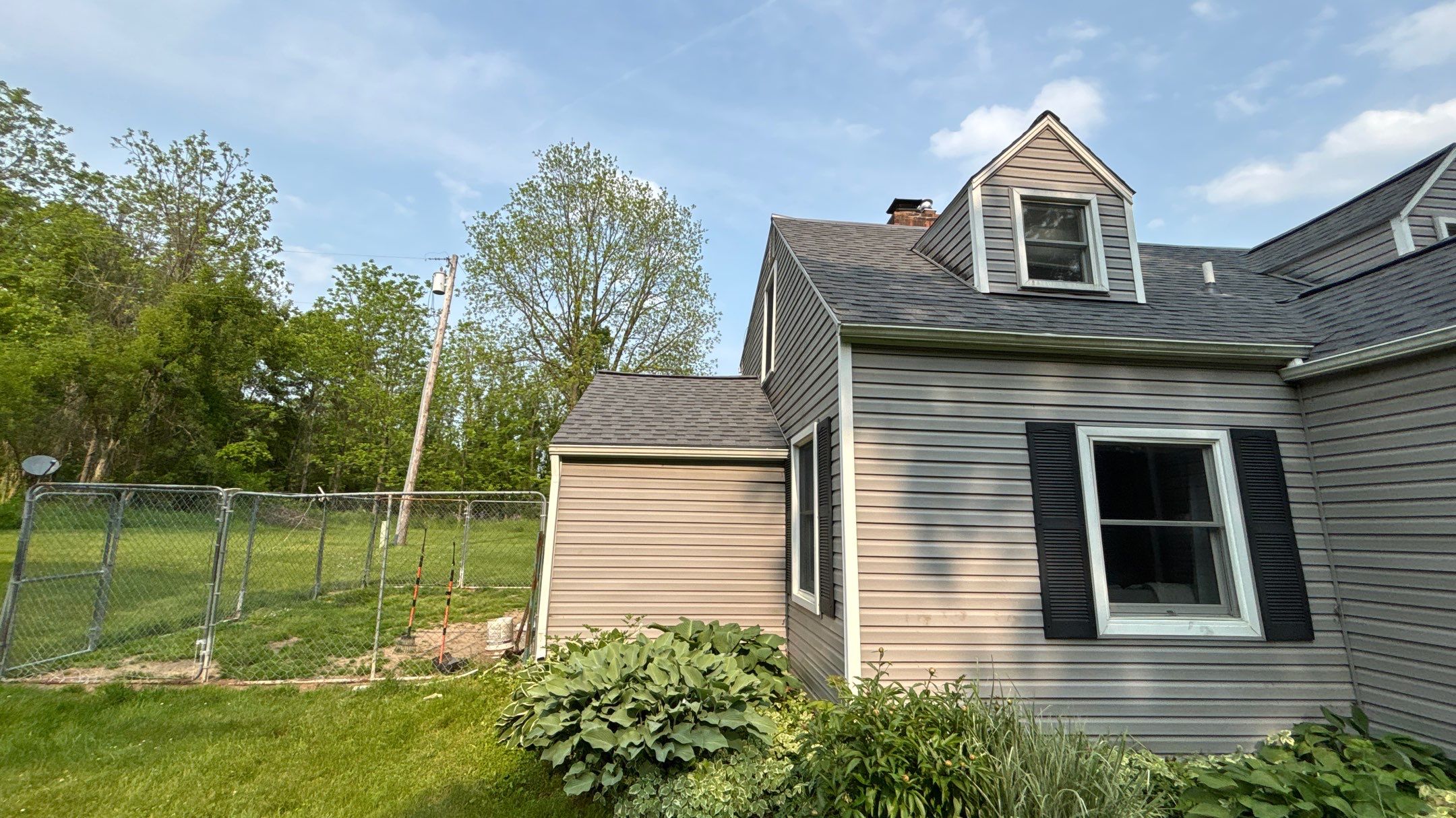 Roof Replacement using Atlas Pinnacle Pristine Pewter by 180 Contractors