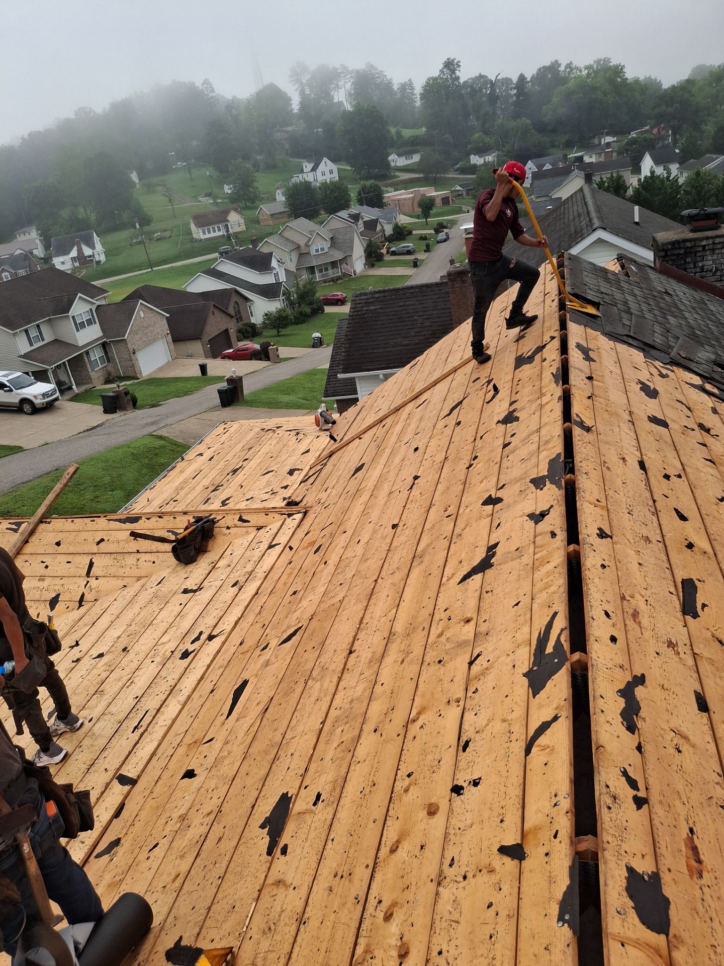 Residential Roofing Installation using GAF Timberline HDZ Charcoal by Rainstoppers Roofing