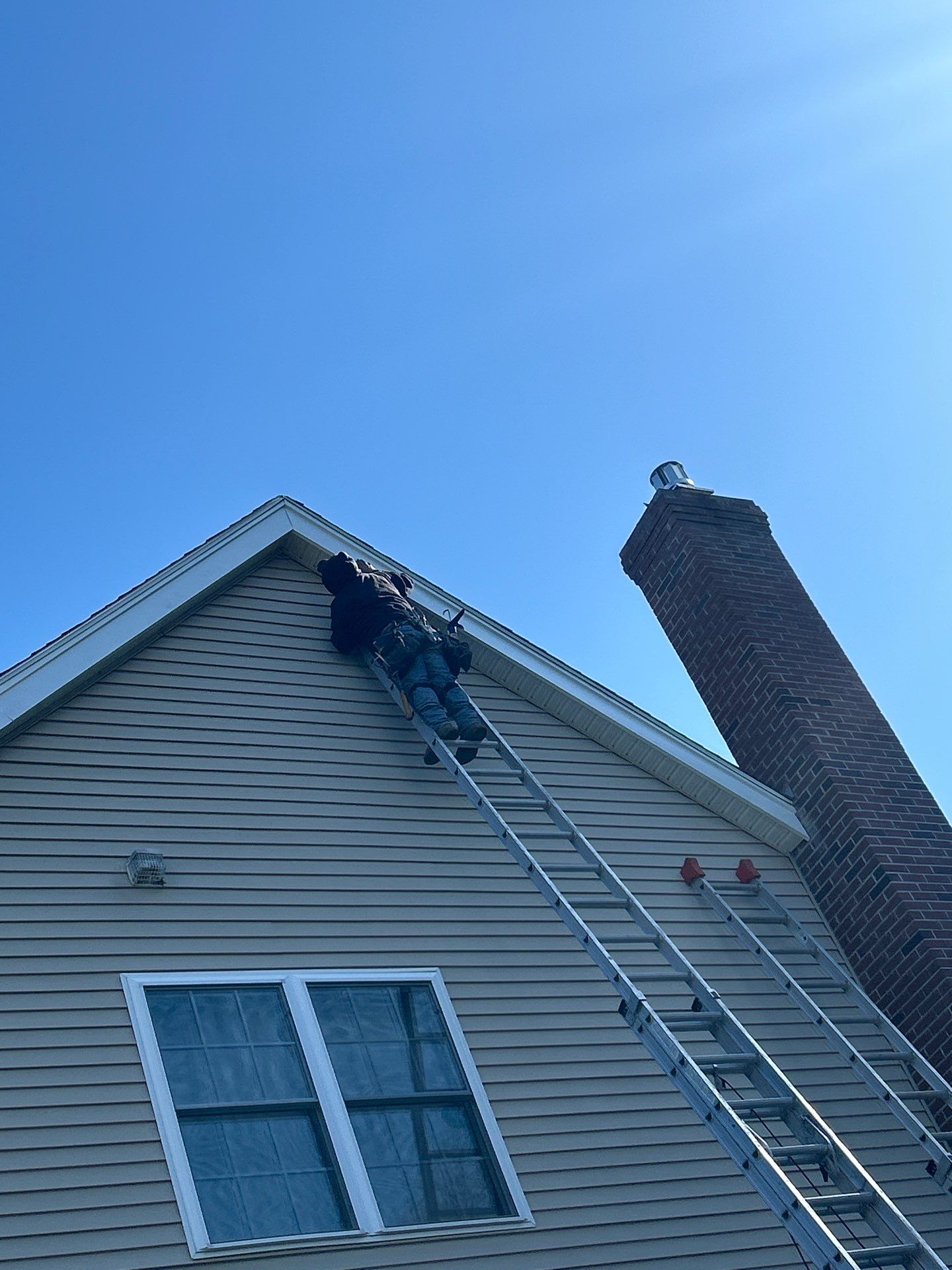 Siding Rake Repair – Littleton, MA by Mighty Dog Roofing of Greater Middlesex County