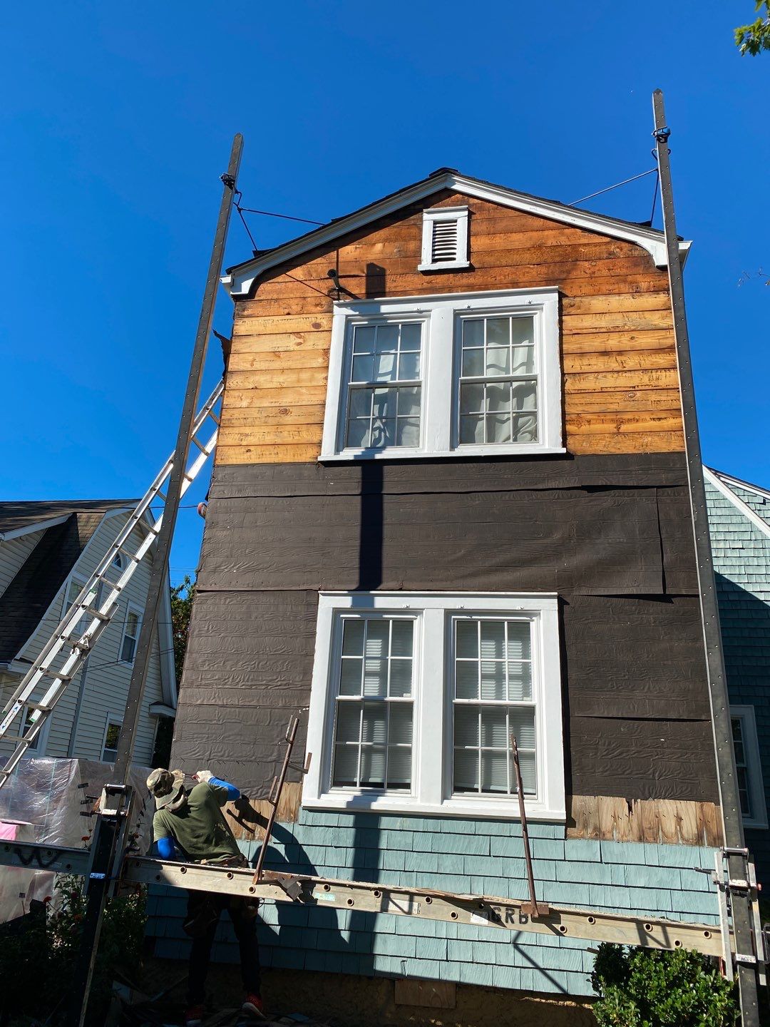 Siding Installation using Western Red Cedar #1 Perfection G&R CCA - Shingles & Shakes by RM Banning, Inc.