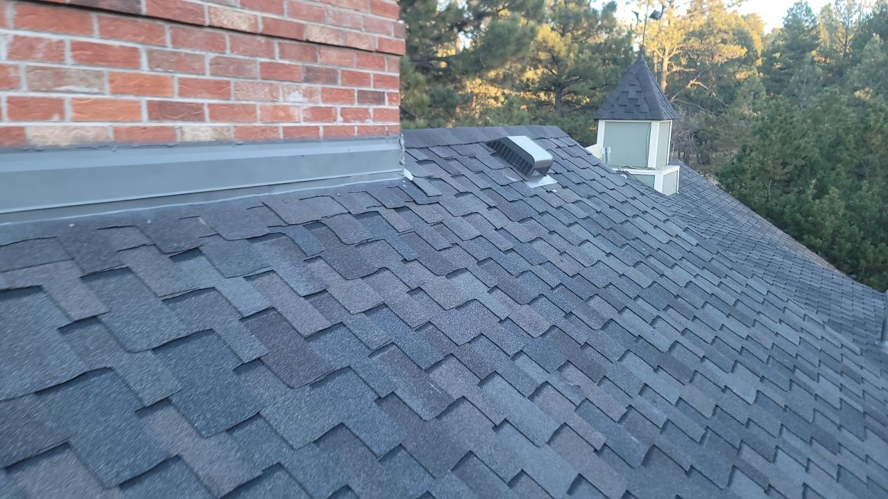 Parker McKean House  by Jireh 7 Roofing 