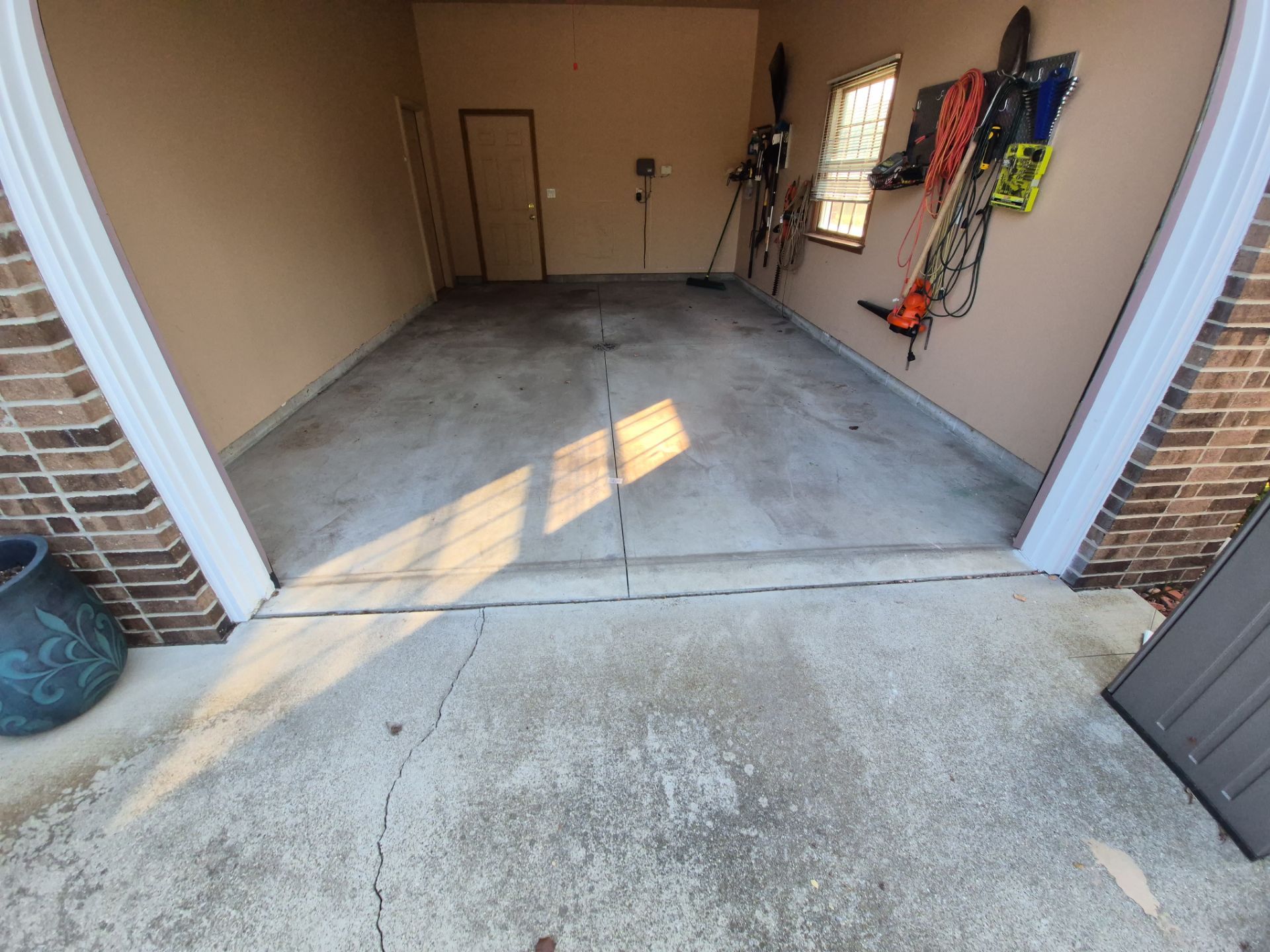 Project in Saginaw by Wise Coatings of Central Michigan