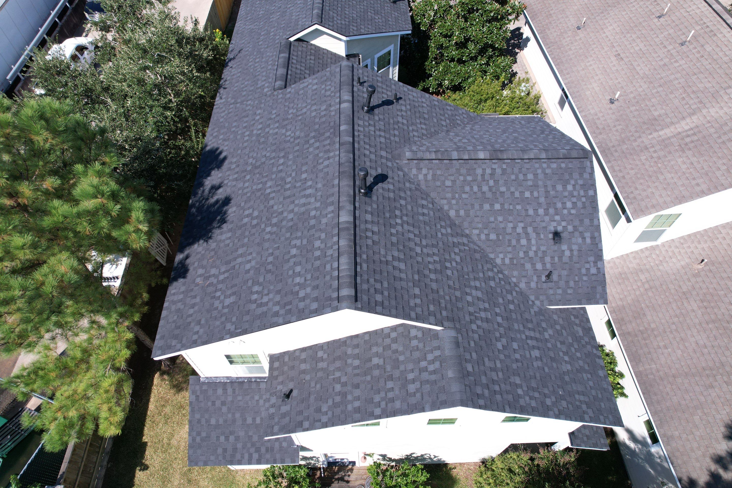 TAMKO Titan Rustic Black by STX Roofing