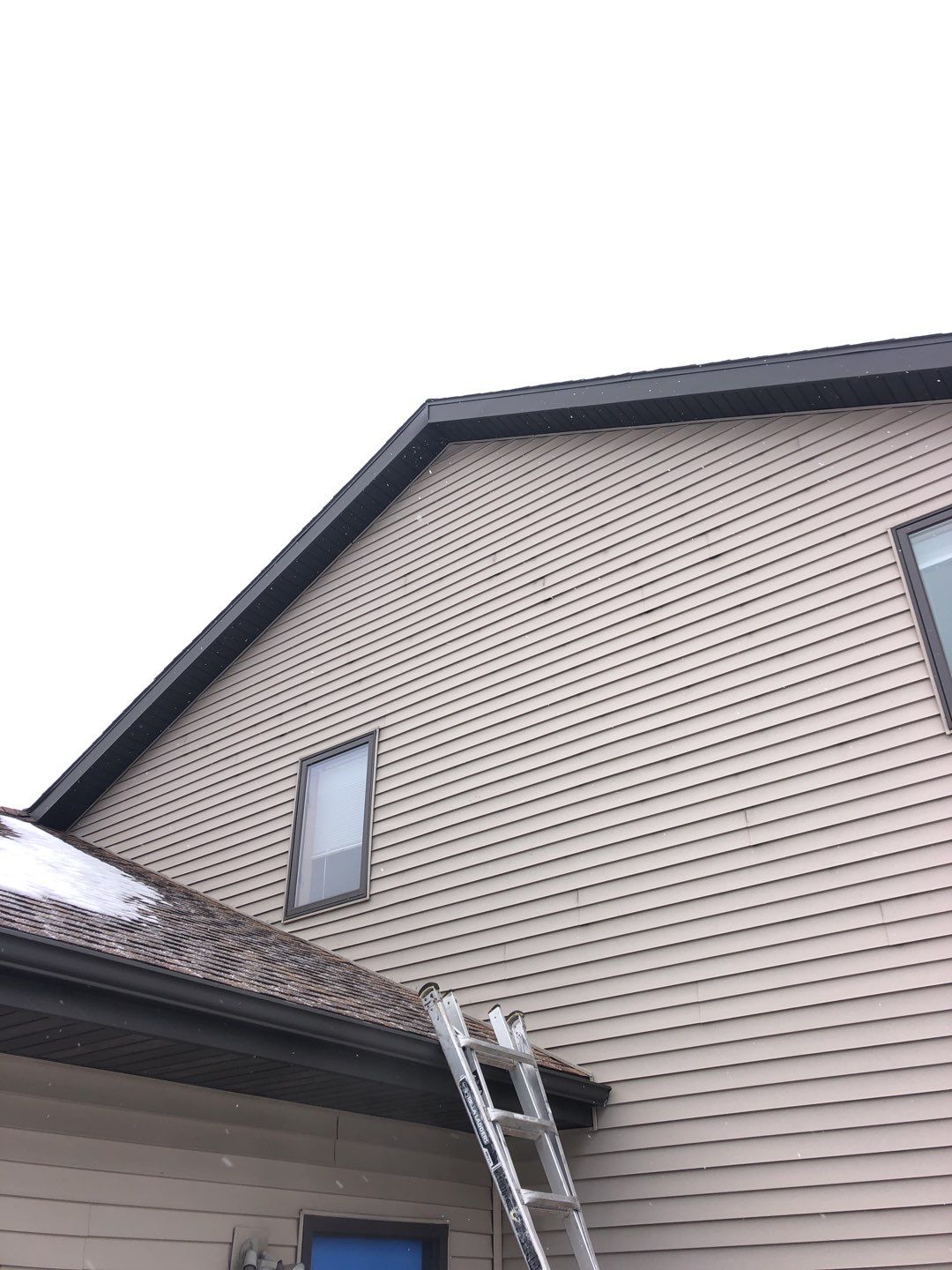 Residential Roof Replacement with GAF HDZ Shingles in Sheboygan, WI by Gellings Roofing and Siding LLC