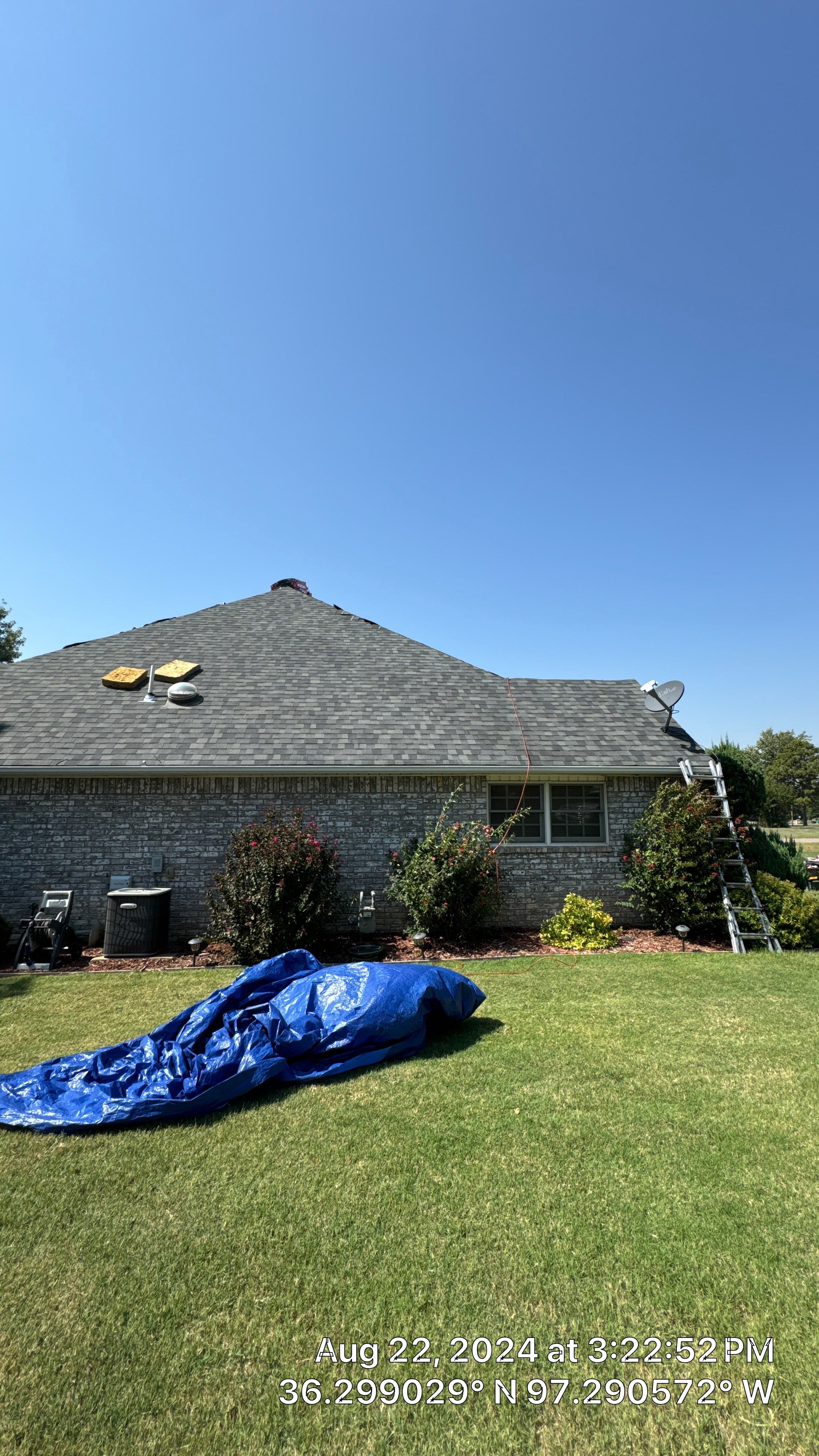 Owens Corning - Estate Gray by Frontline Roofing and Construction