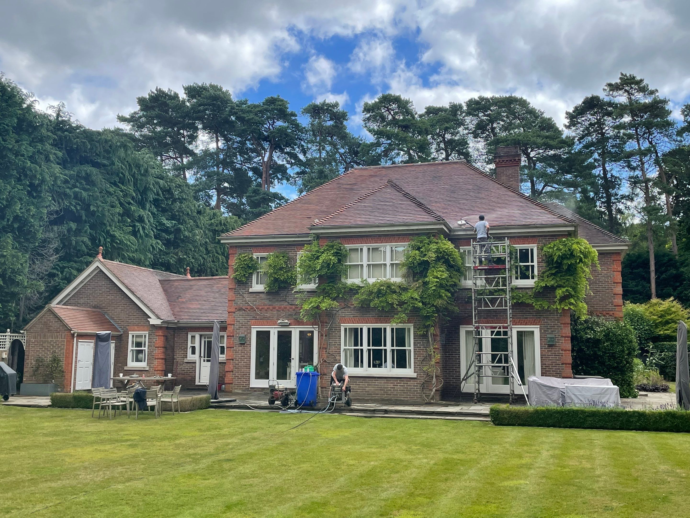 Exterior Cleaning using Honda 15lpm Low Pressure Washing Machine by Ges Exterior Cleaning ltd