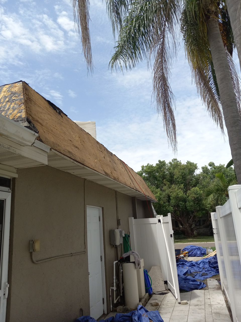 Project in Largo 33774 by Mitchell Roofing Company LLC 