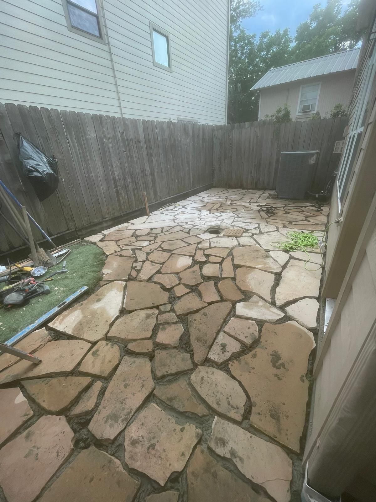 🌟 Clayton’s Backyard Flagstone Patio Home Makeover by Texas Urban Elements