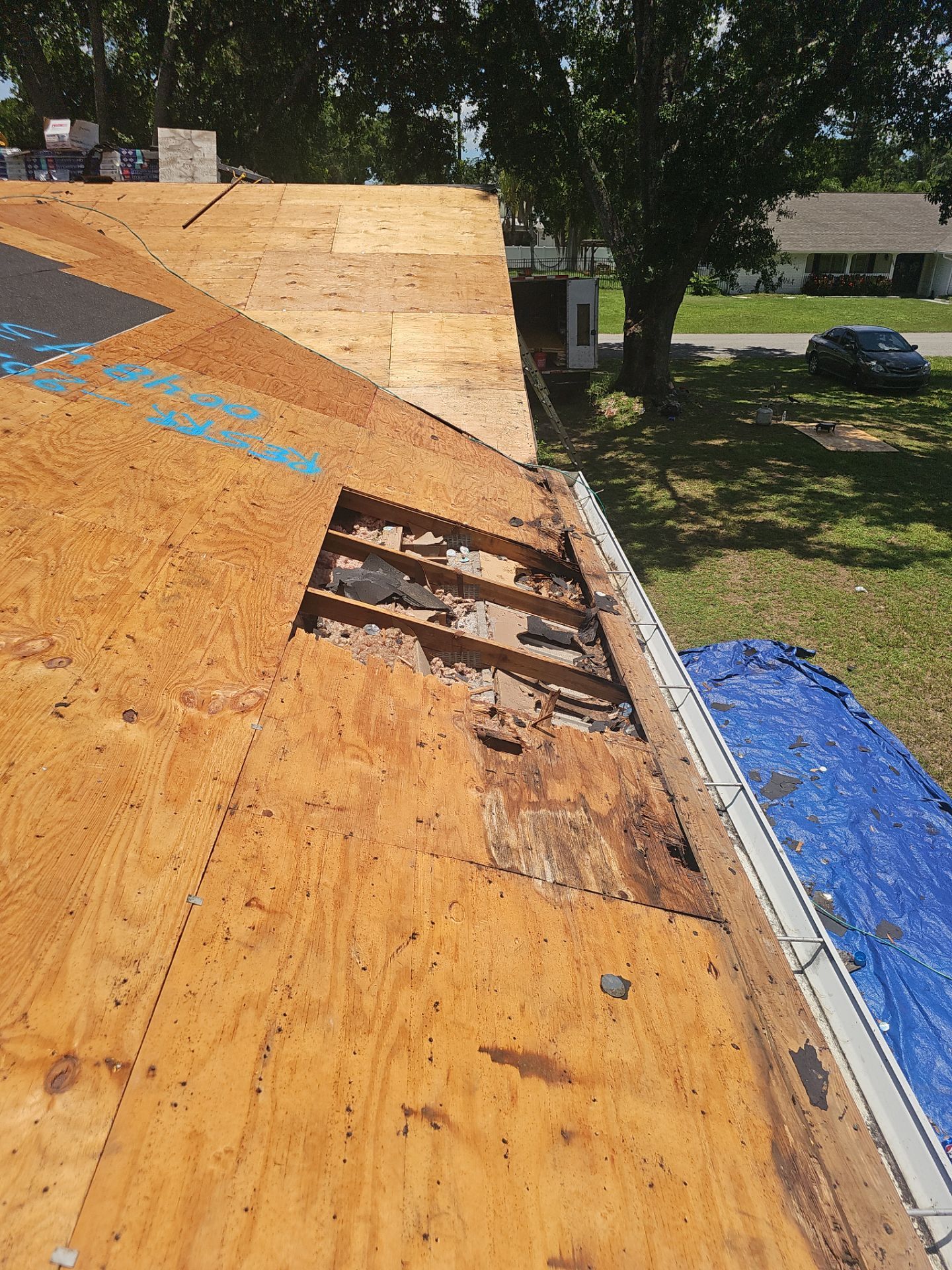 Project in Land O' Lakes 34639 by Mitchell Roofing Company LLC 