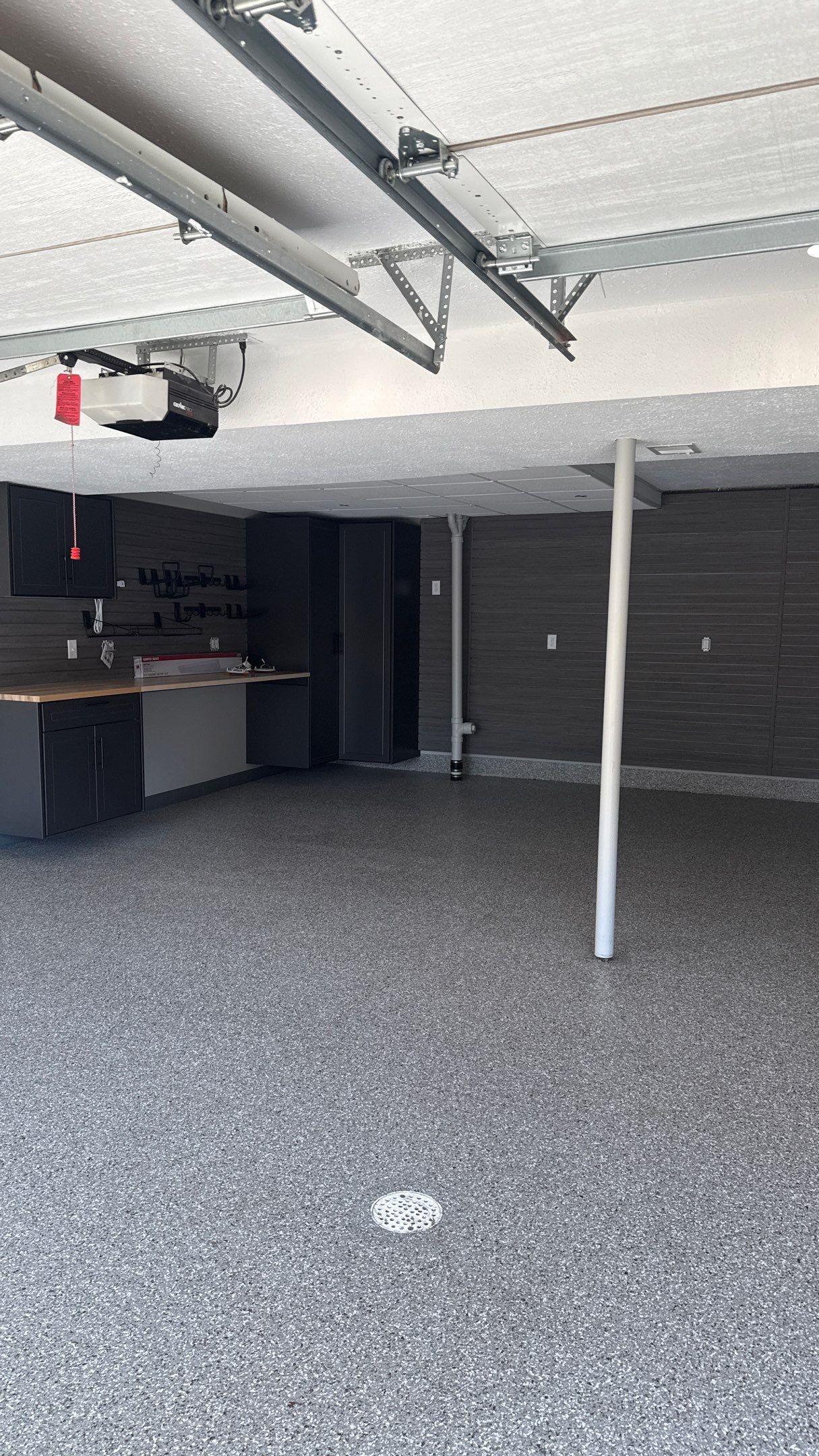 Wow Look Floor to Ceiling Slatwall  by Banner Garage