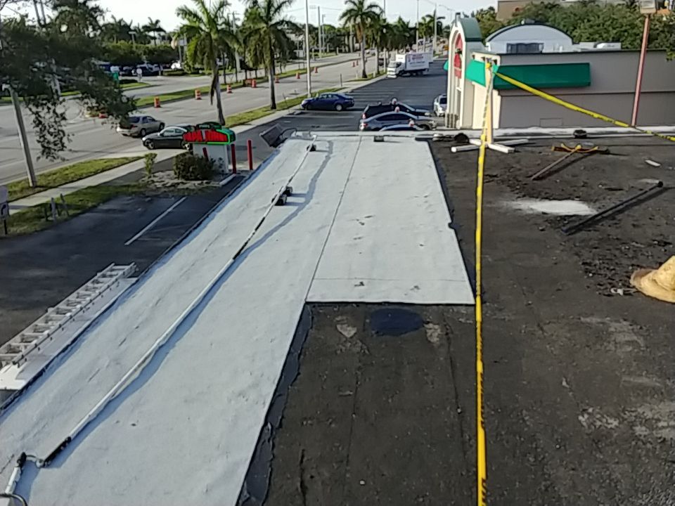 Silicone roof coating using Silicone Coating by Aastro Roofing