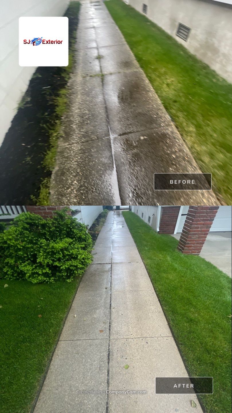 Building Wash, Decks, Railings & concrete by SJ Exterior