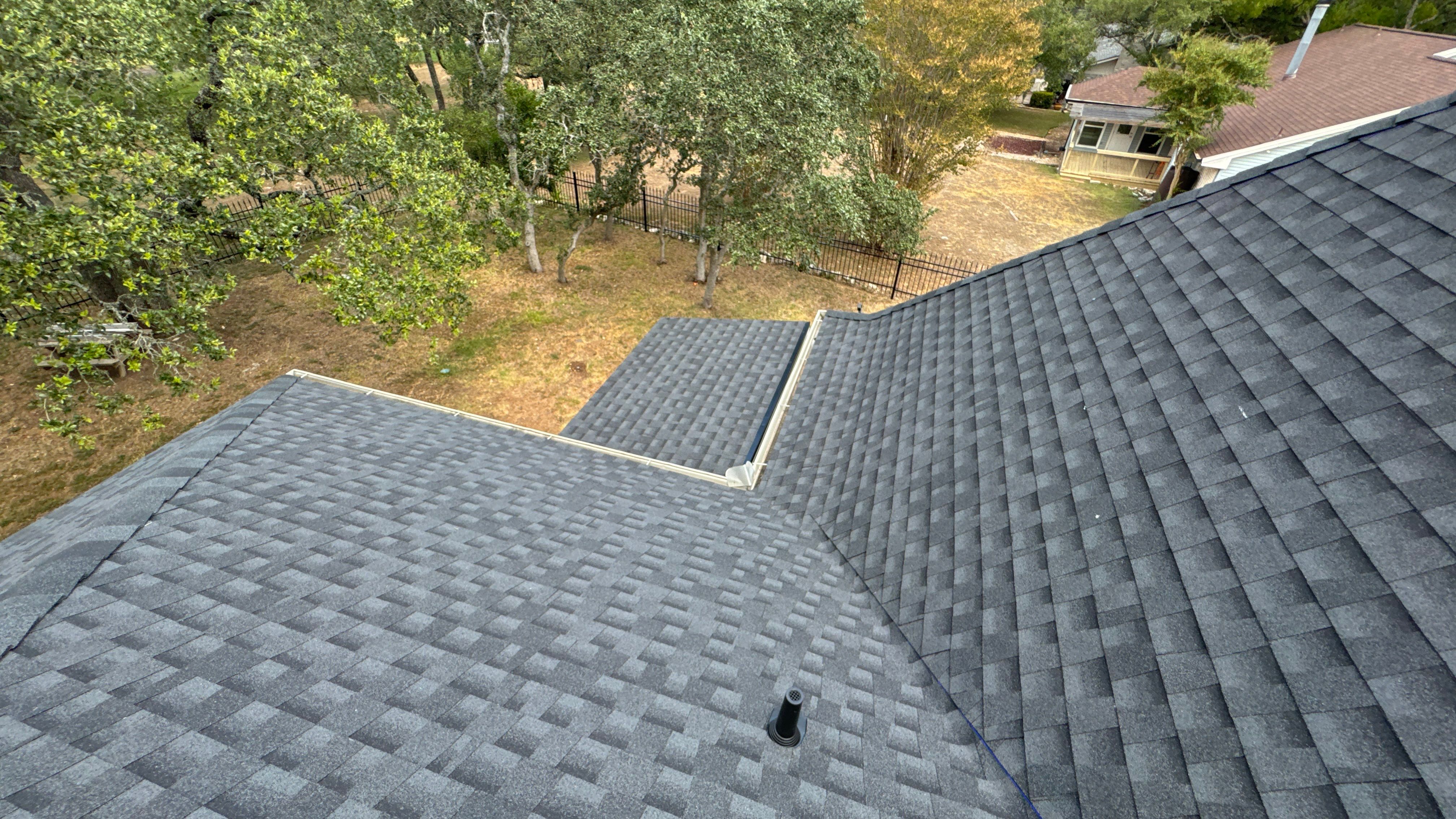GAF HDZ - Charcoal by Elite Roofing LLC