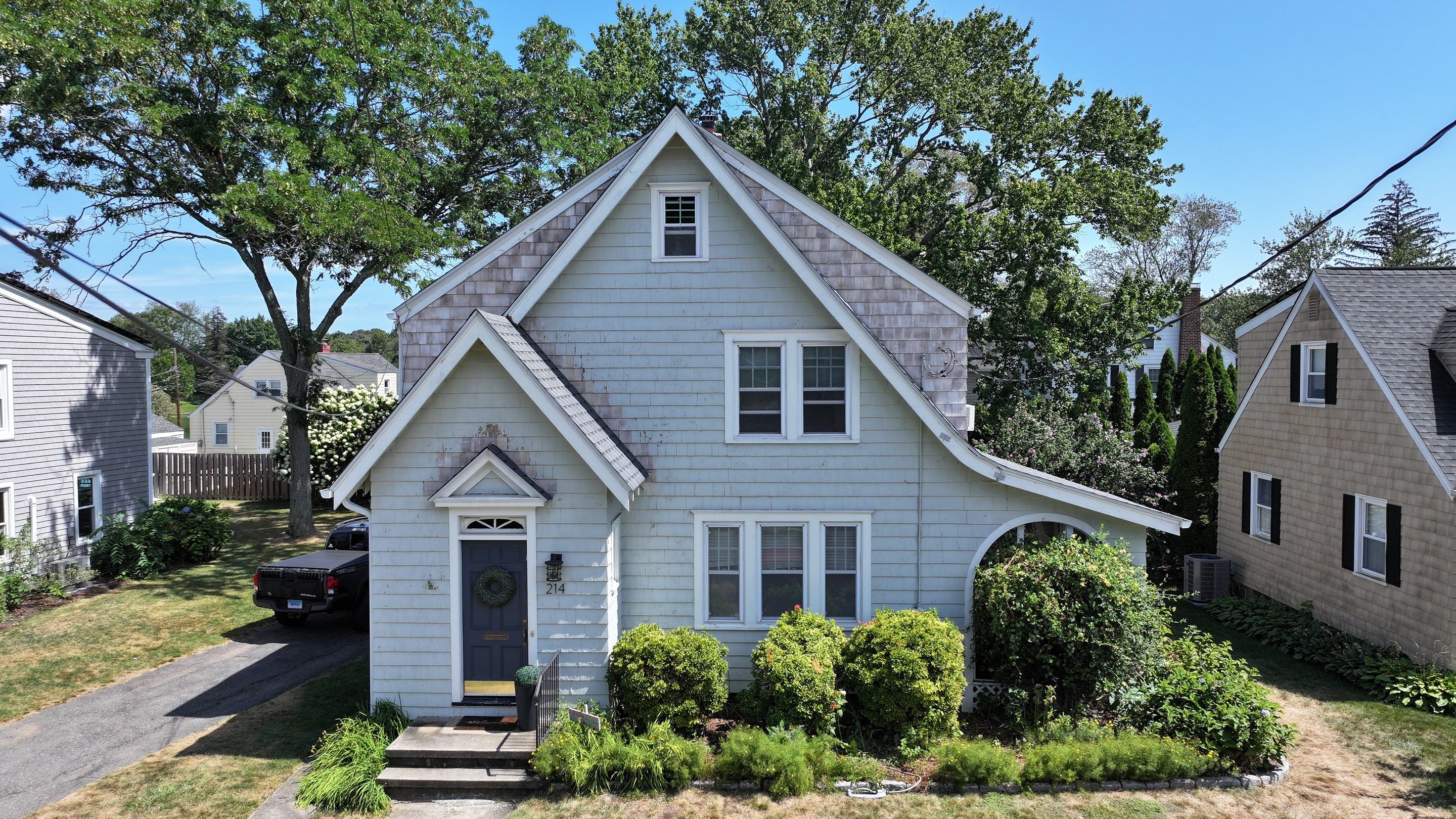 New England Roofing & Home Repair featured photo.
