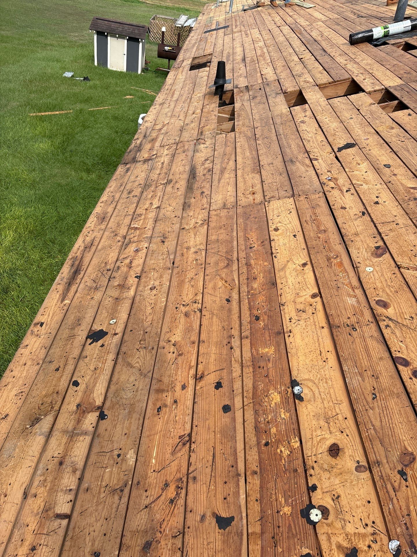 Residential Roofing Installation using Owen's Corning Duration (Lifetime) Shingles by Roof Repair Company