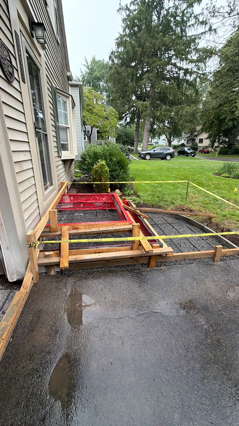 Brighton Oxford Slate Stoop by NG Masonry & Construction LLC